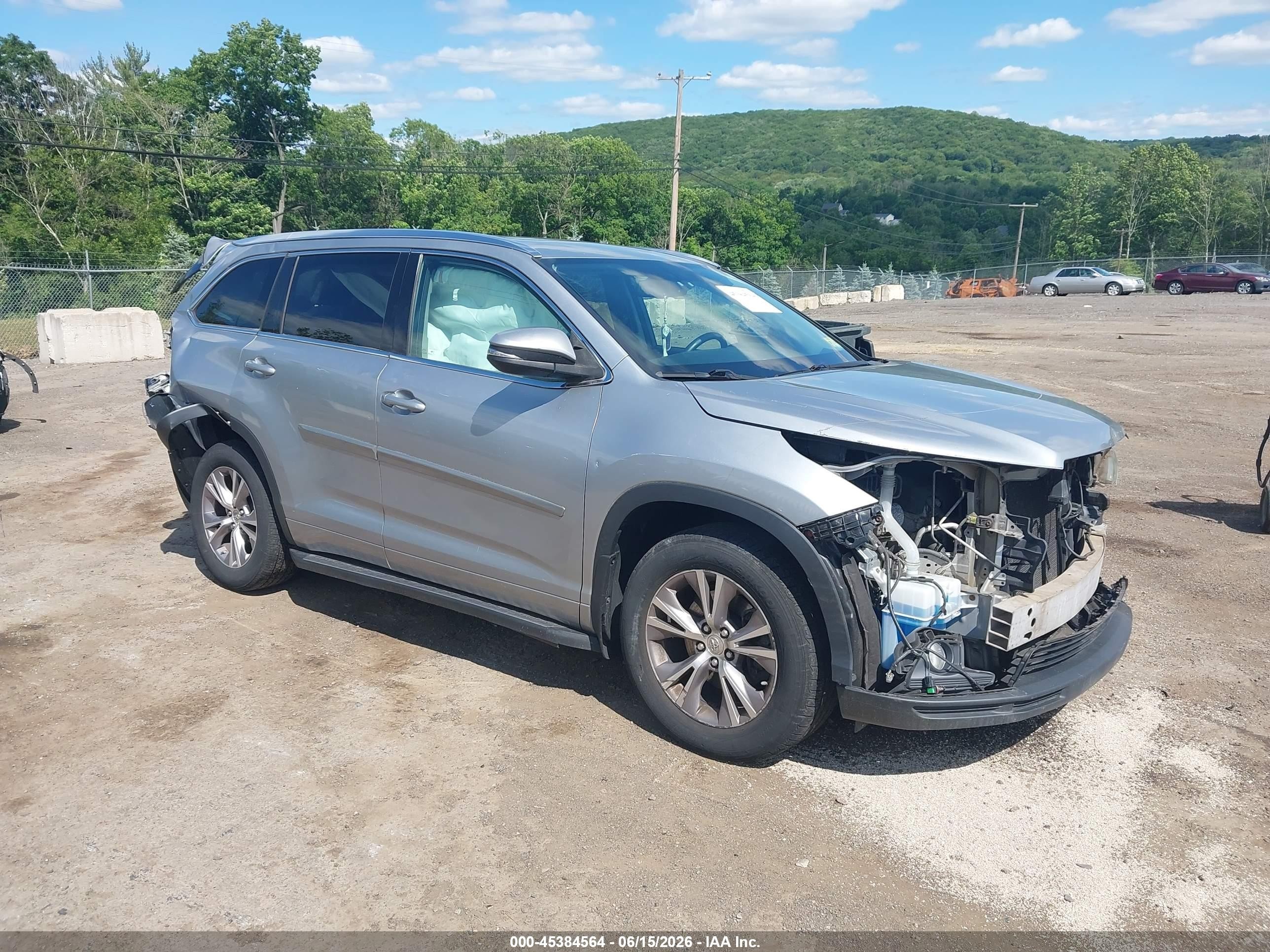 2015 Toyota Highlander Xle V6 Silver vin: 5TDJKRFH9FS095213