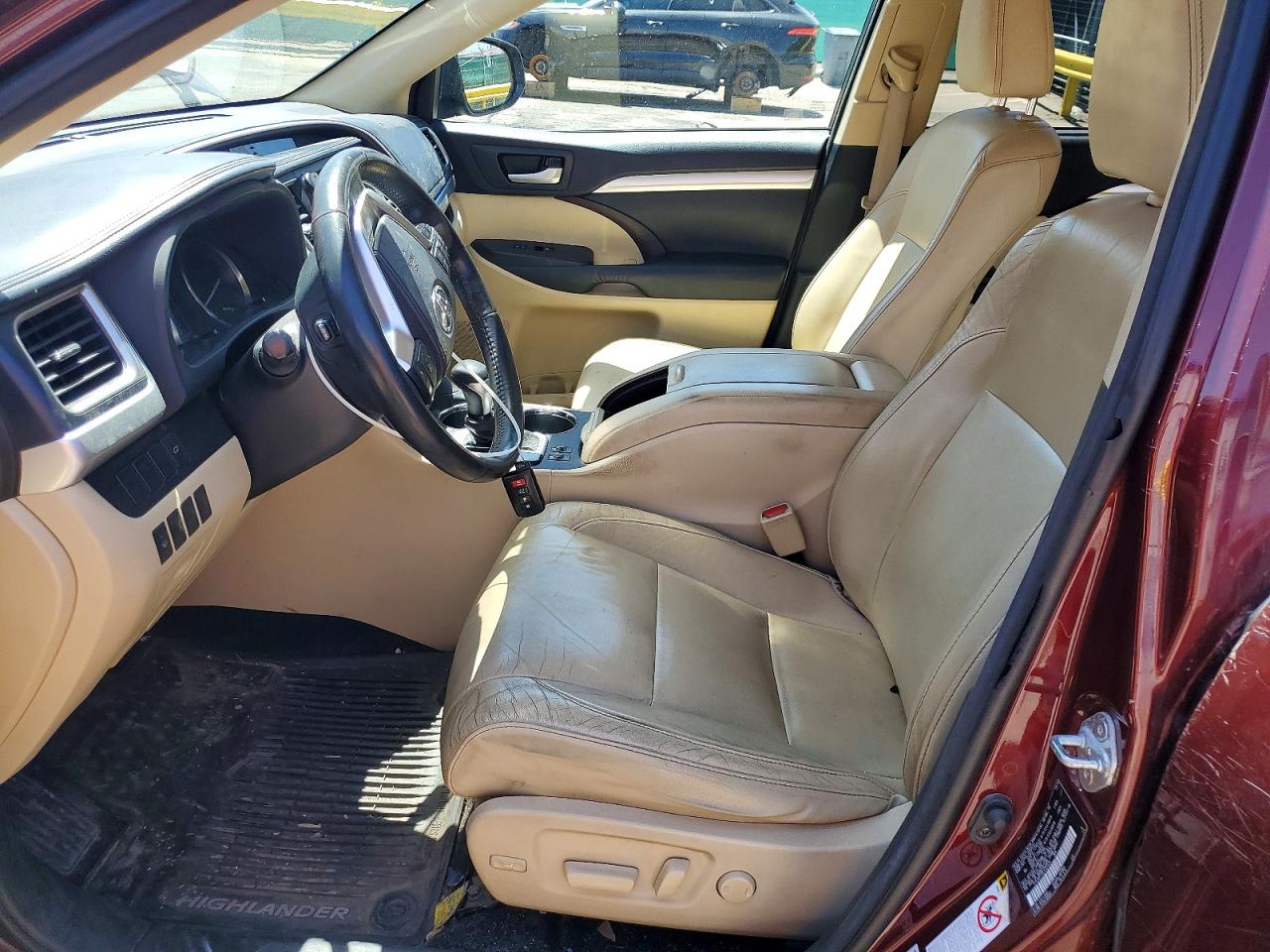 2015 Toyota Highlander Xle Maroon vin: 5TDJKRFH9FS105528
