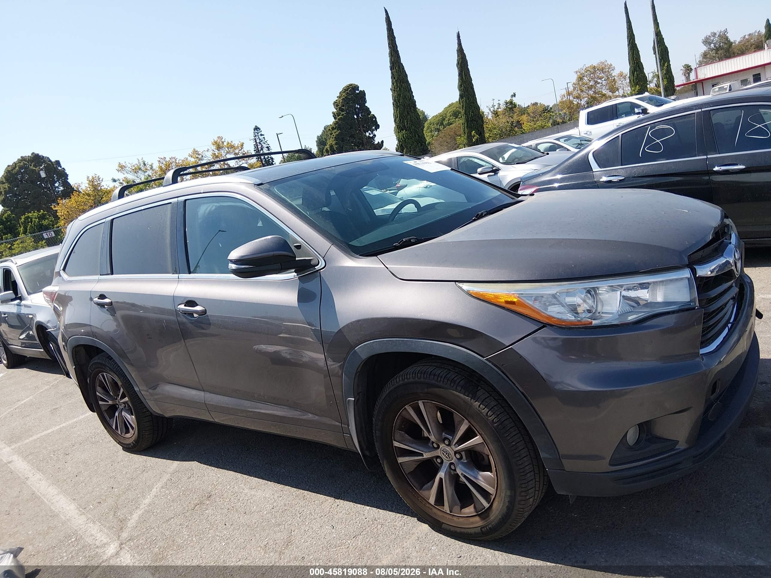 2015 Toyota Highlander Xle V6 Gray vin: 5TDJKRFH9FS163719