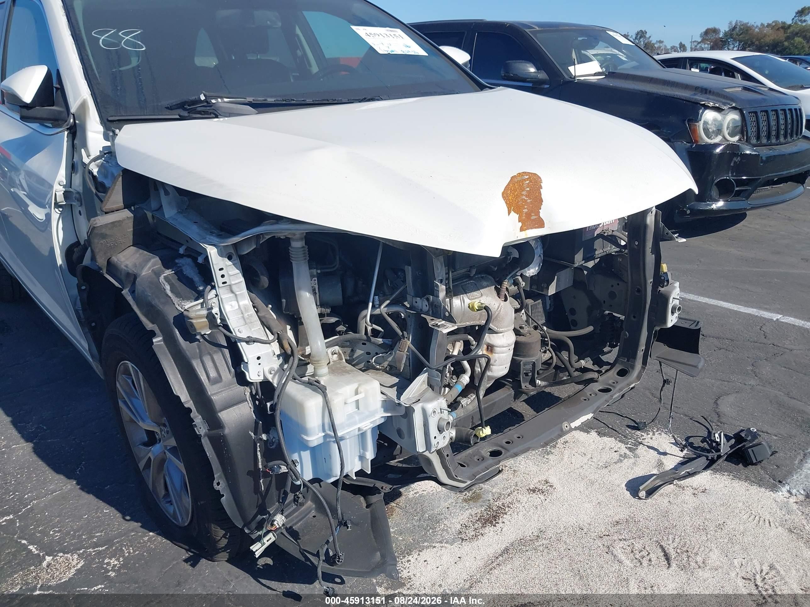 2015 Toyota Highlander Xle V6 White vin: 5TDJKRFH9FS180889
