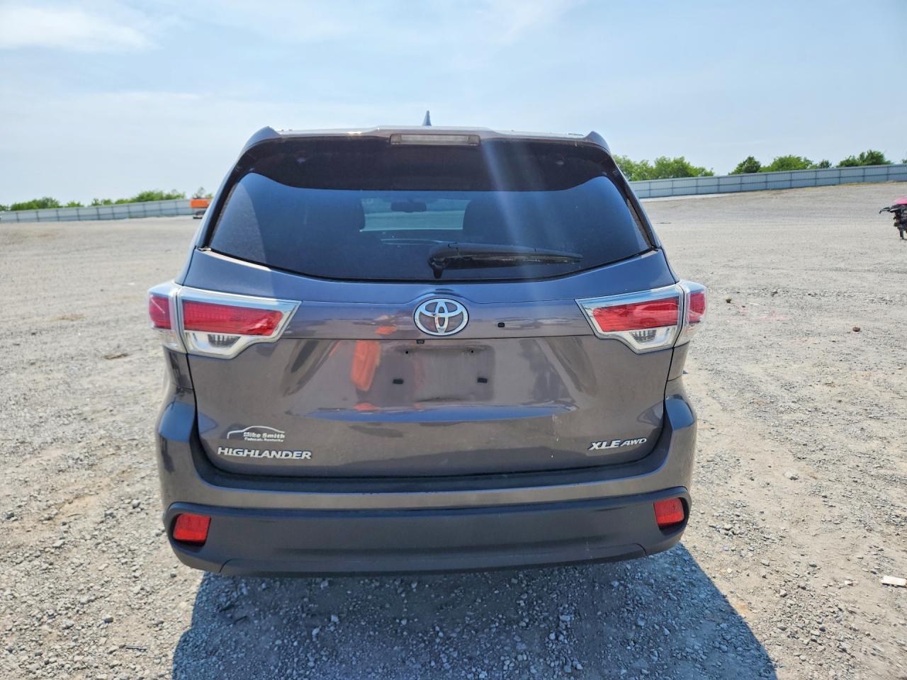 2014 Toyota Highlander Xle Серый vin: 5TDJKRFHXES063546