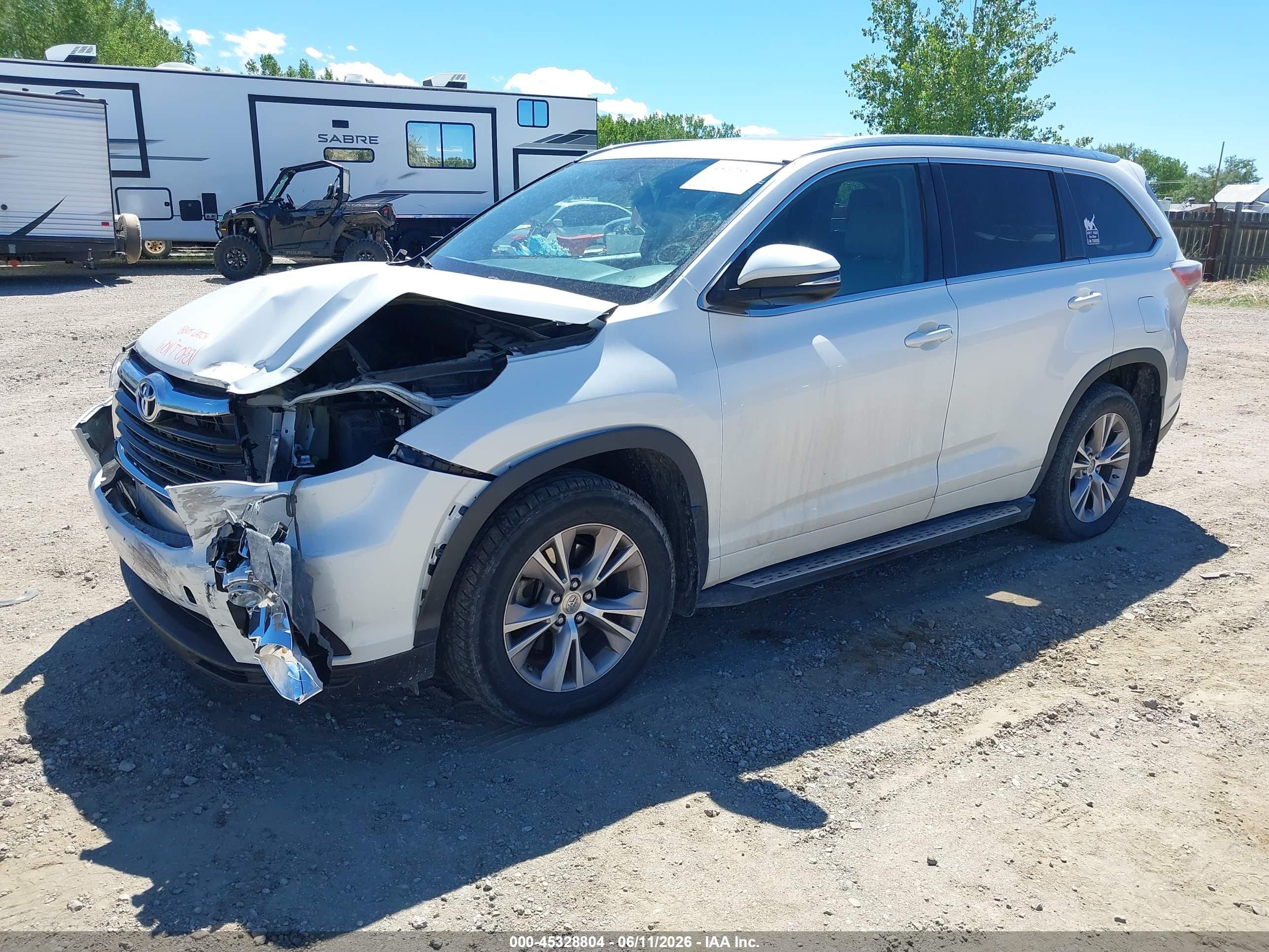 2015 Toyota Highlander Xle V6 White vin: 5TDJKRFHXFS094295