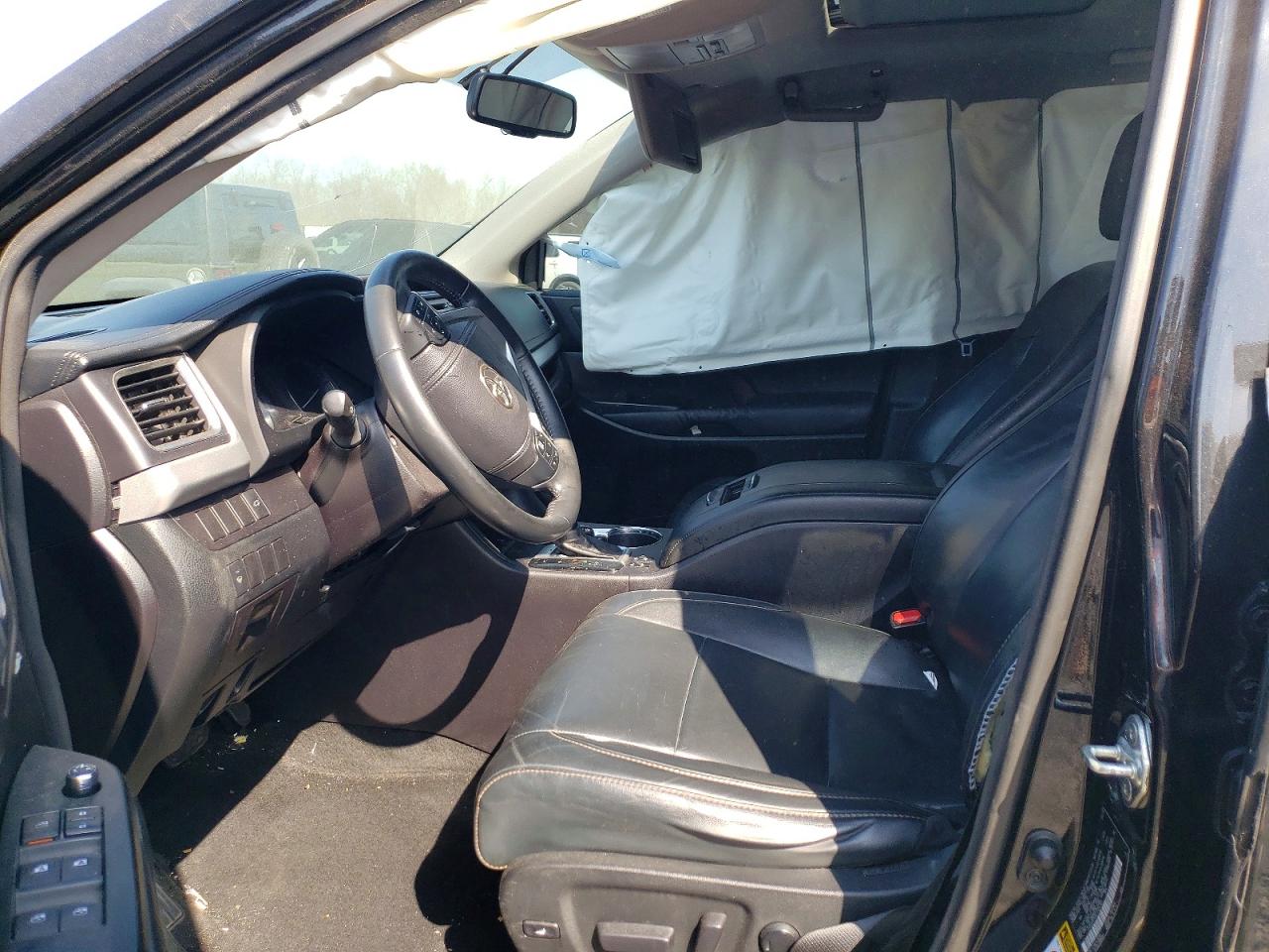 2015 Toyota Highlander Xle Черный vin: 5TDJKRFHXFS124167