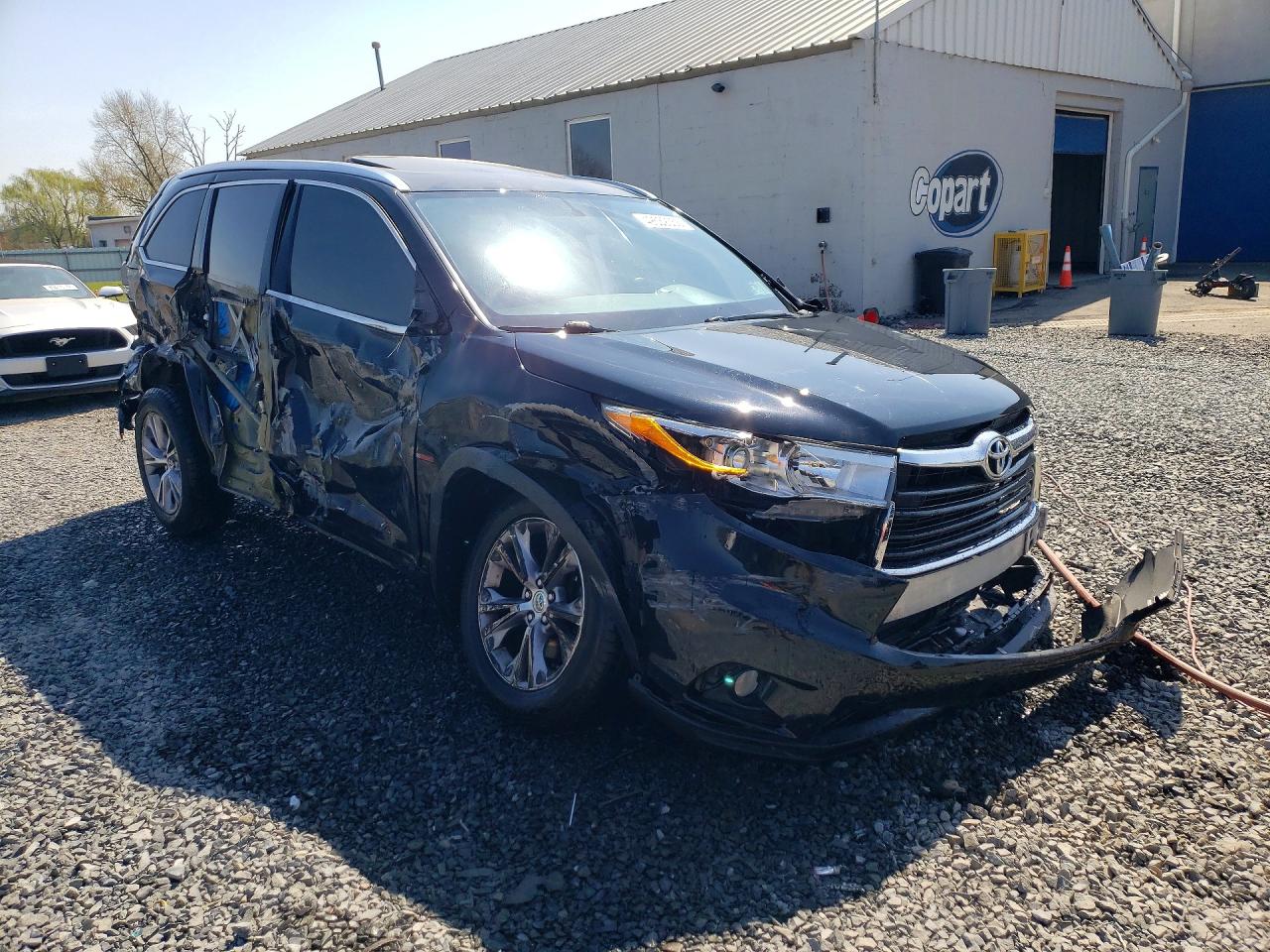 2015 Toyota Highlander Xle Черный vin: 5TDJKRFHXFS124167