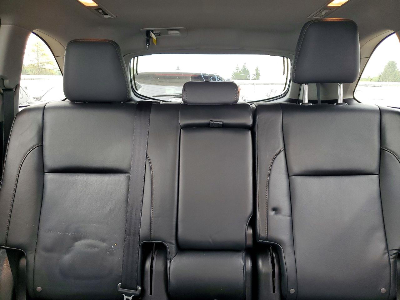 2015 Toyota Highlander Xle White vin: 5TDJKRFHXFS150476