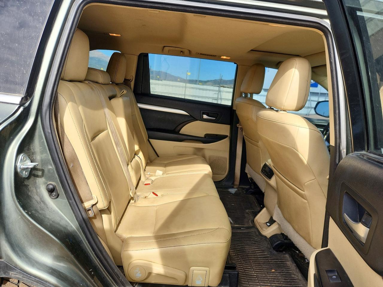 2015 Toyota Highlander Xle Зеленый vin: 5TDJKRFHXFS152079