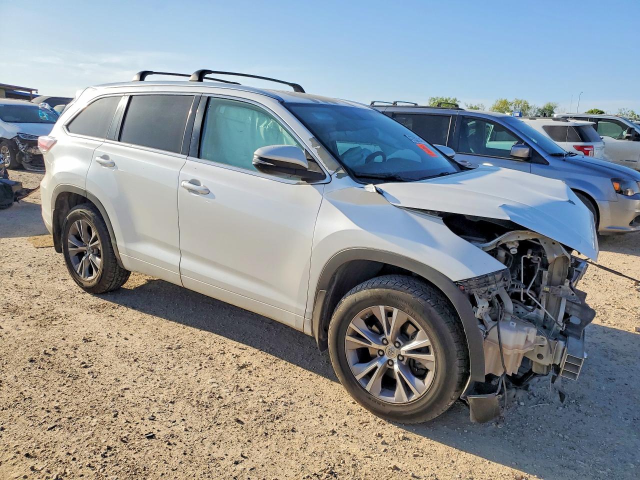 2015 Toyota Highlander Xle White vin: 5TDJKRFHXFS176785