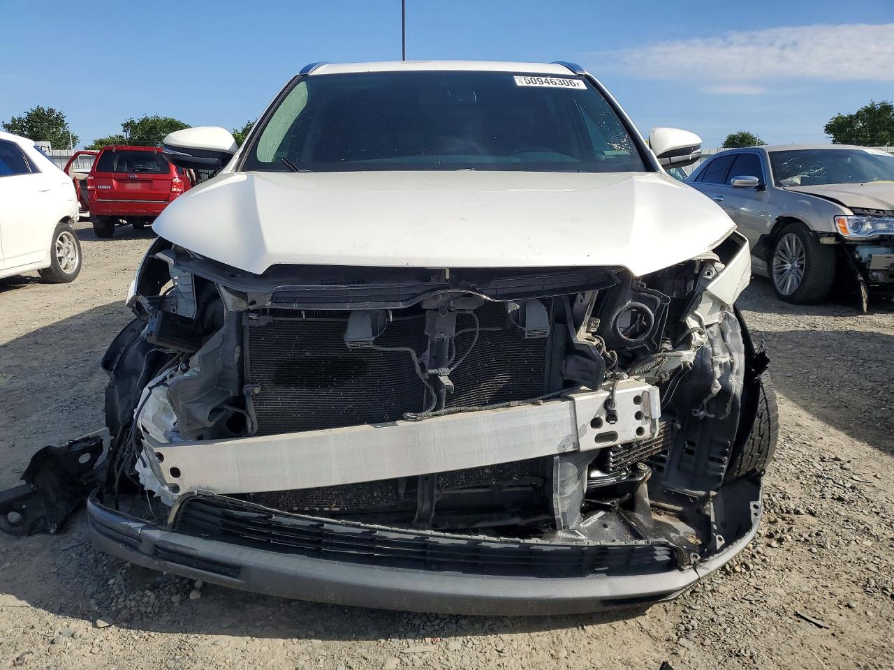 2015 Toyota Highlander Xle White vin: 5TDJKRFHXFS188497