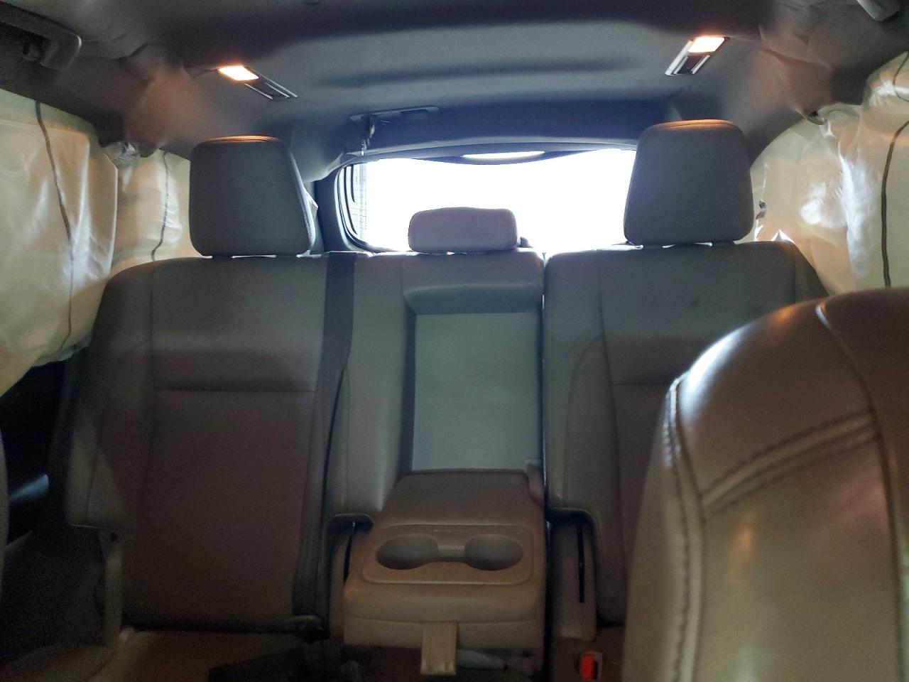 2015 Toyota Highlander Xle Silver vin: 5TDJKRFHXFS191996
