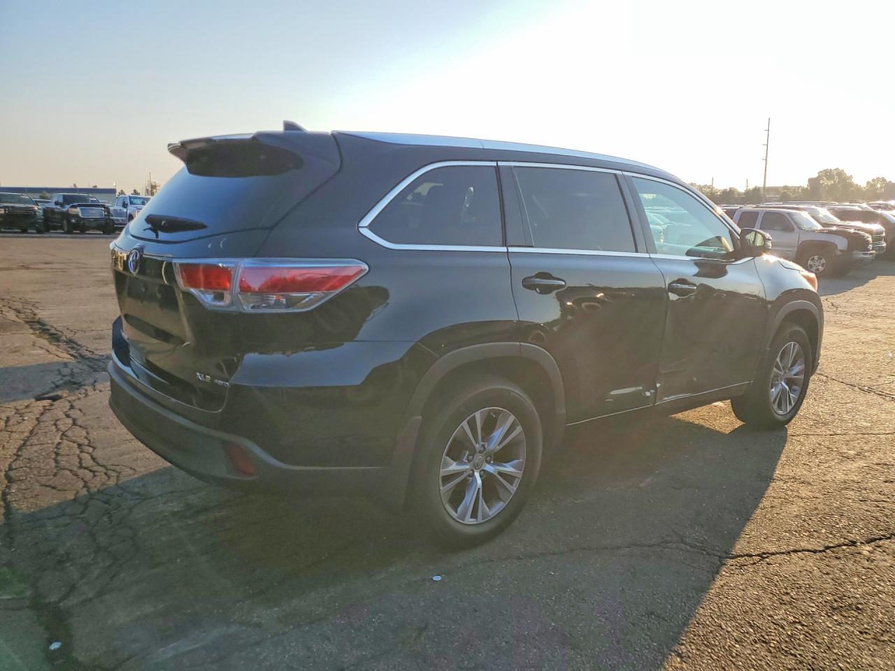 2015 Toyota Highlander Xle Black vin: 5TDJKRFHXFS207470