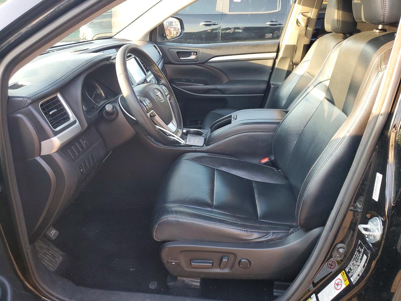 2015 Toyota Highlander Xle Black vin: 5TDJKRFHXFS207470