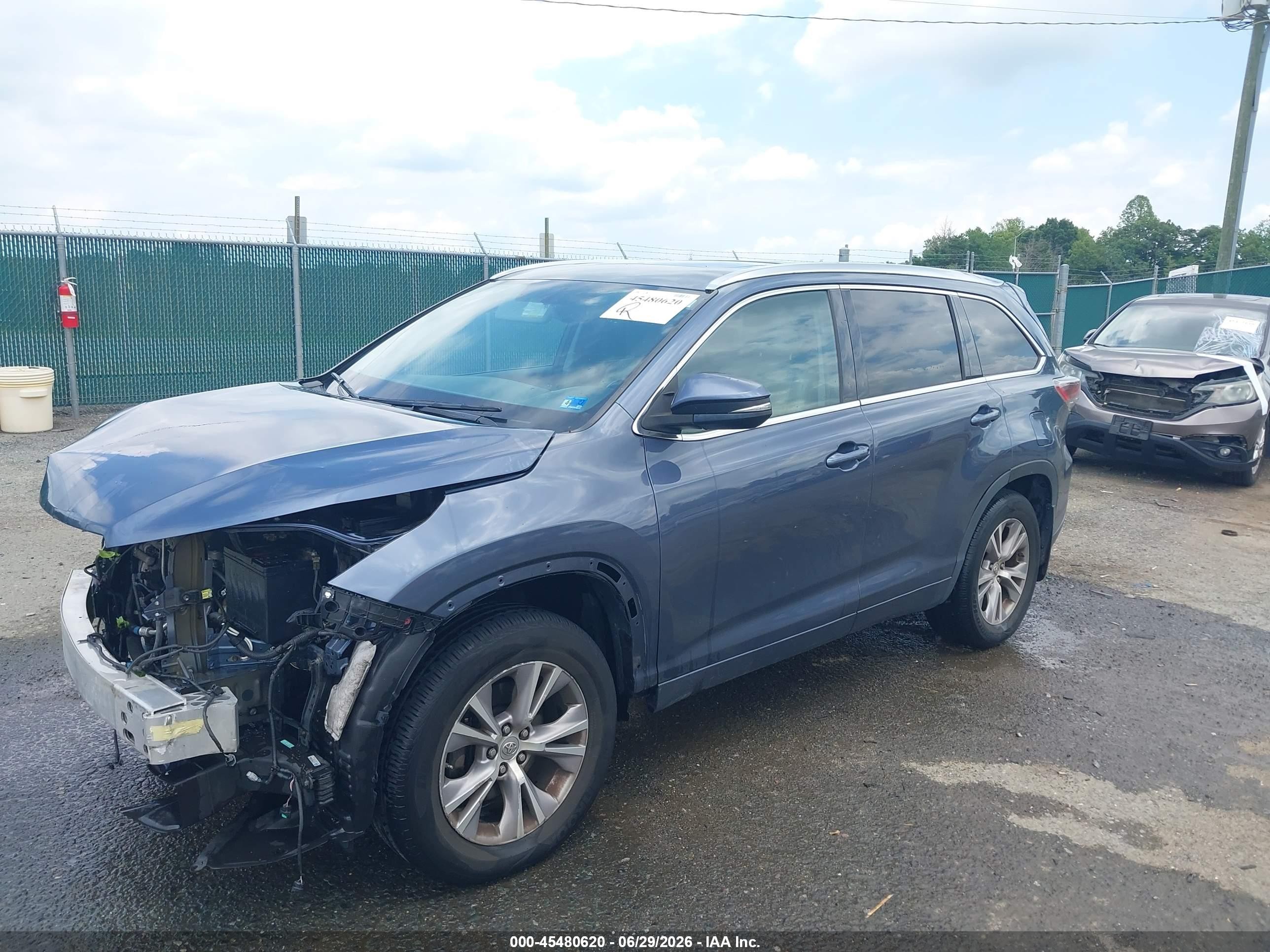 2015 Toyota Highlander Xle V6 Light Blue vin: 5TDJKRFHXFS210756