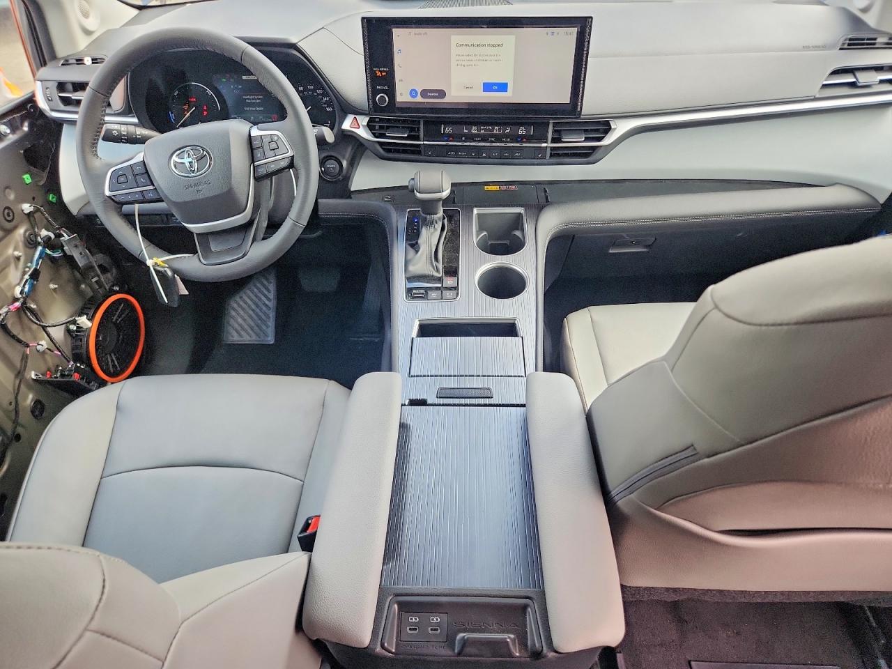 2025 Toyota Sienna Xle 7-passenger Угольный vin: 5TDJRKEC1SS263784