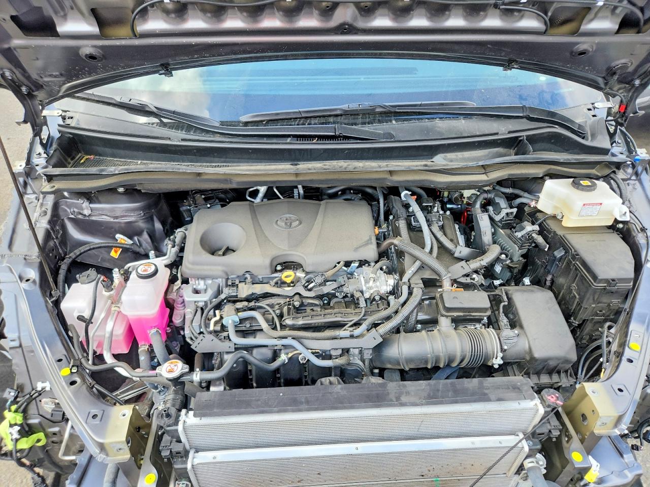2025 Toyota Sienna Xle 7-passenger Угольный vin: 5TDJRKEC1SS263784