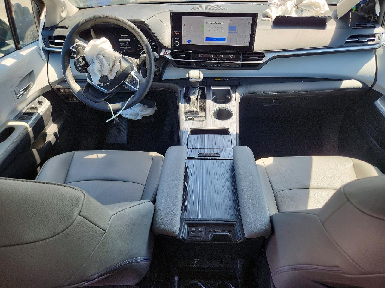 2025 Toyota Sienna Xle 7-passenger Gray vin: 5TDJSKFC4SS201265