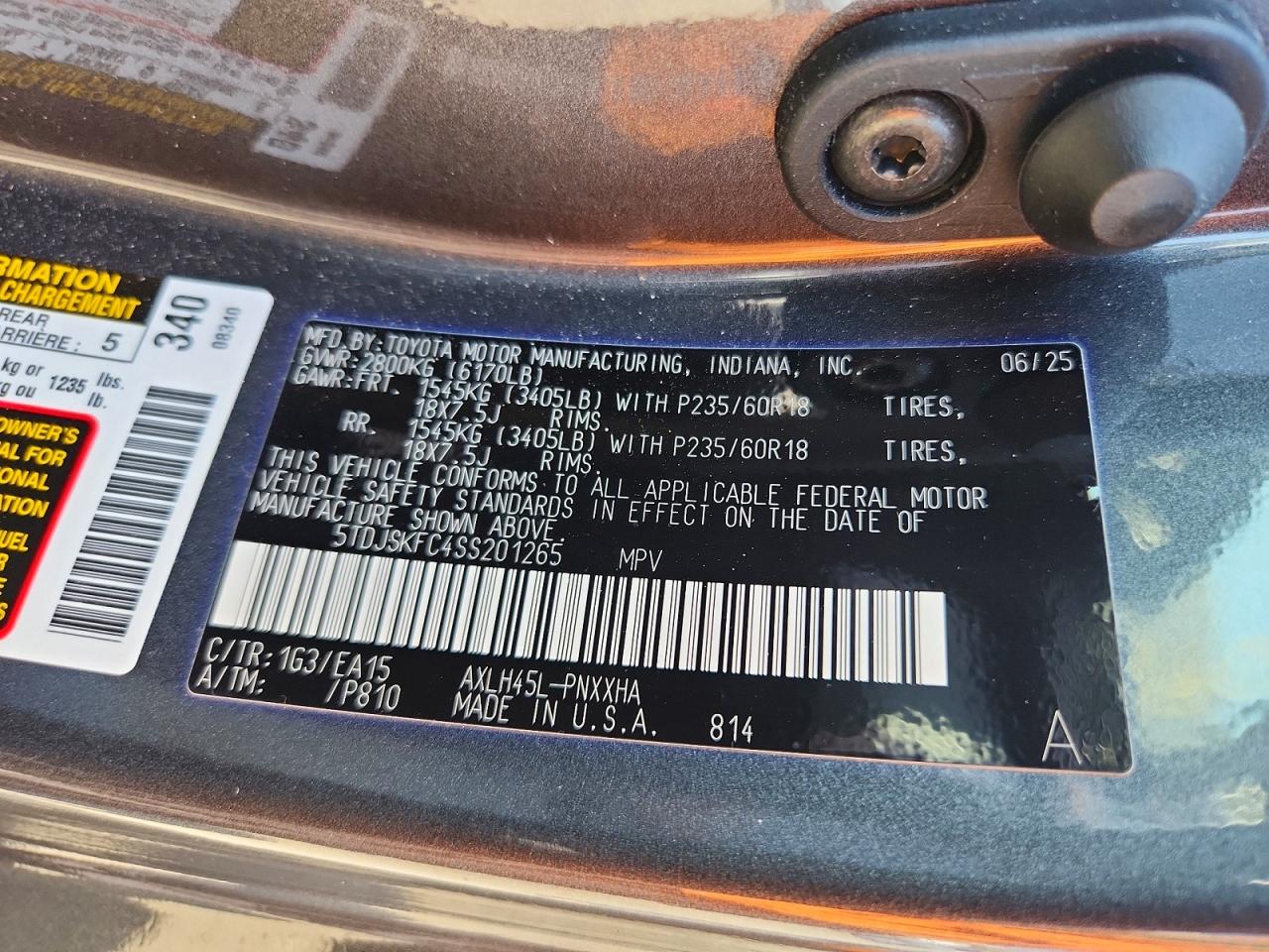 2025 Toyota Sienna Xle 7-passenger Gray vin: 5TDJSKFC4SS201265