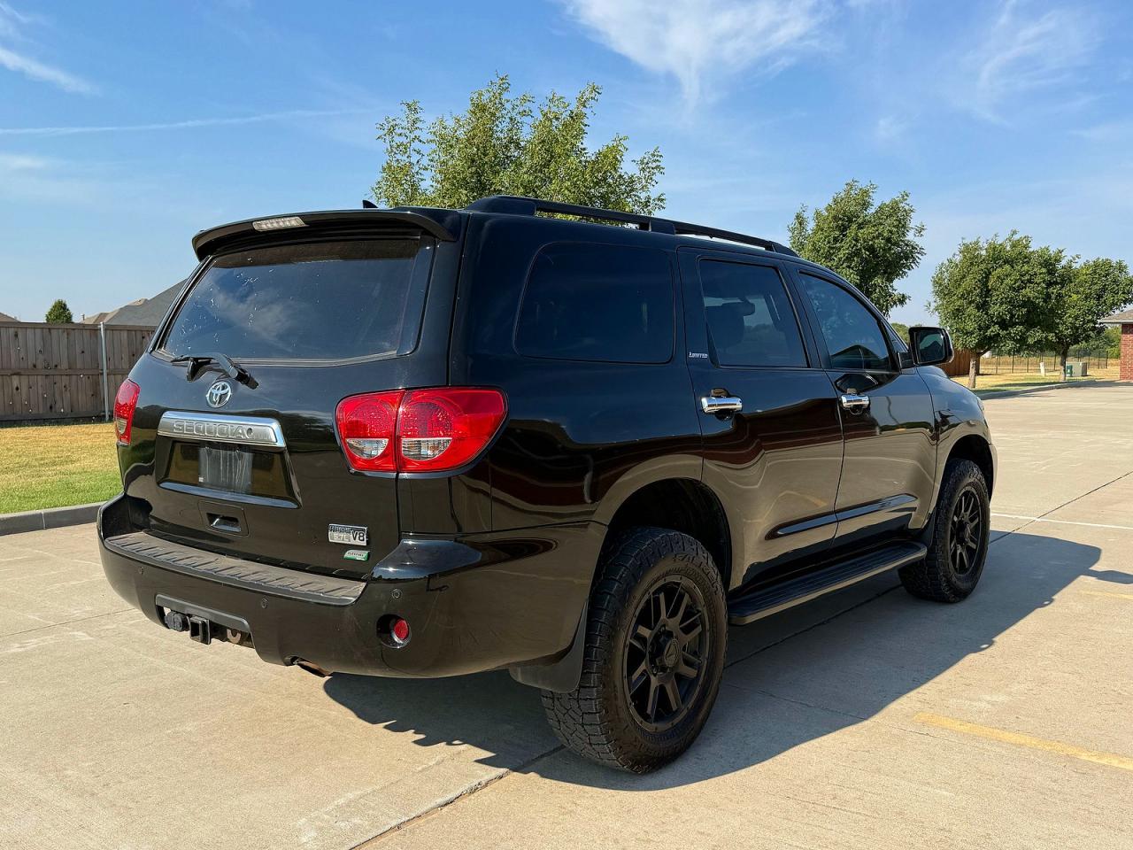 2014 Toyota Sequoia Limited Black vin: 5TDJW5G10ES104118