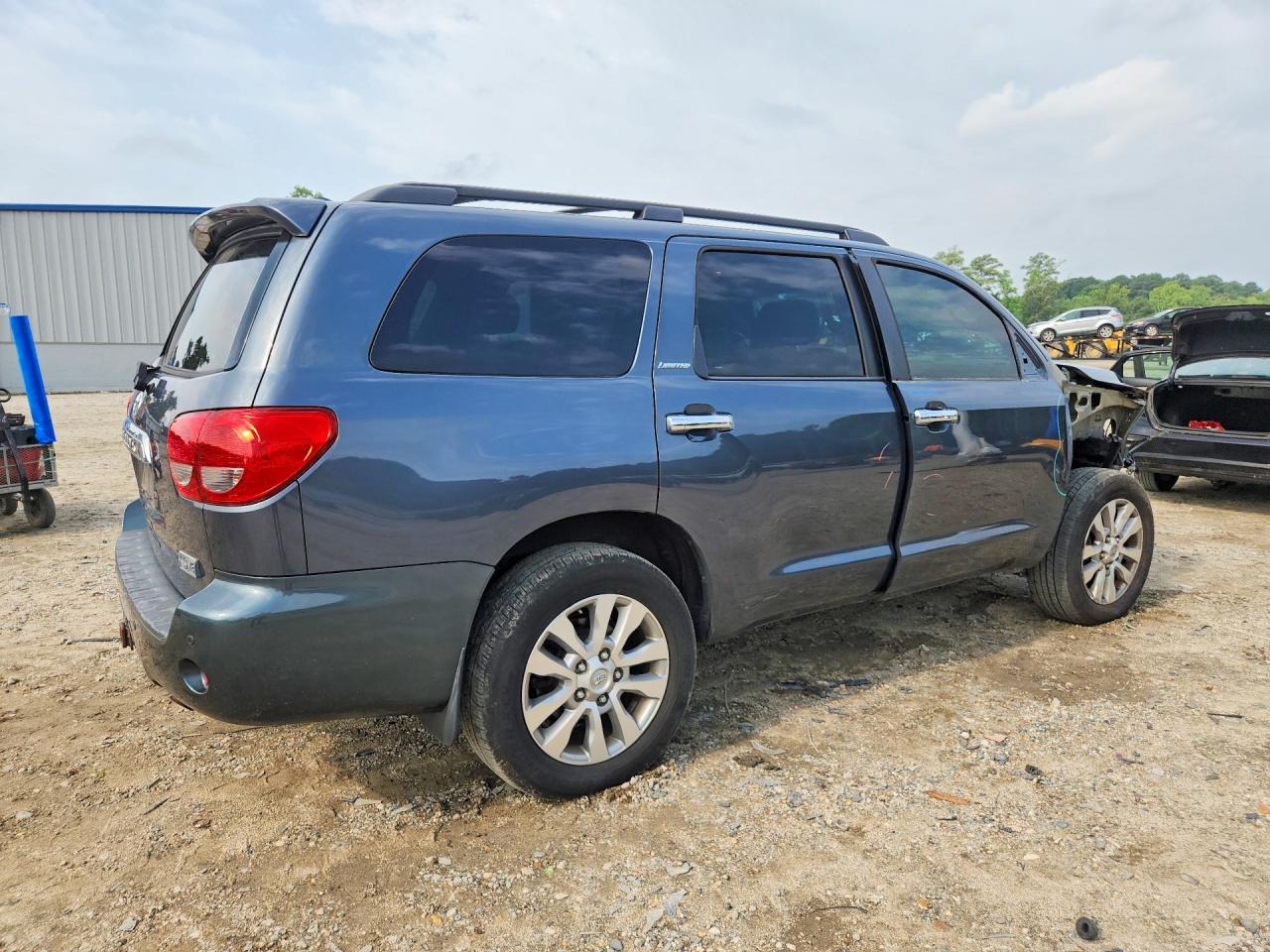 2010 Toyota Sequoia Limited Серый vin: 5TDJY5G10AS036777