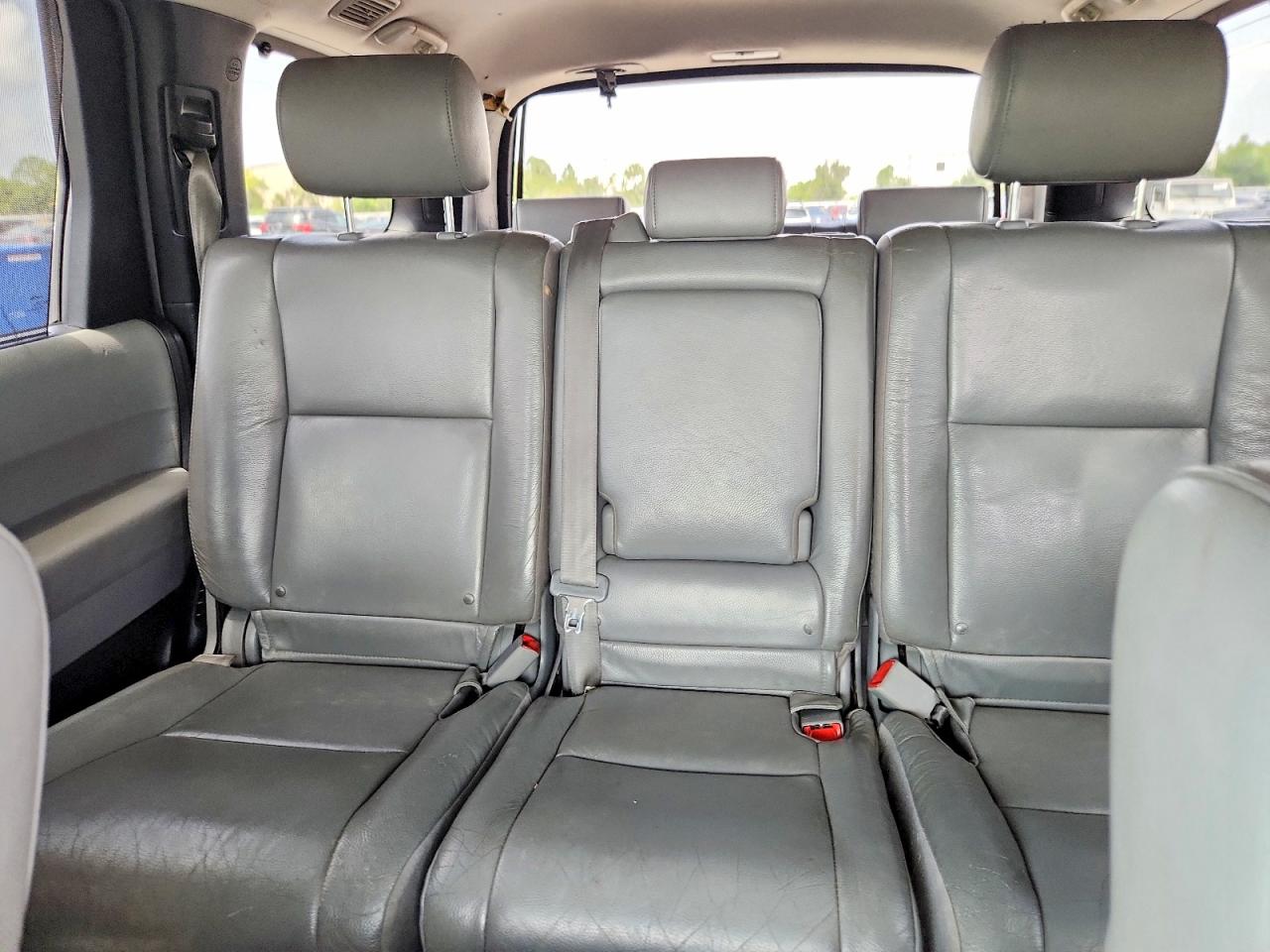 2011 Toyota Sequoia Limited Серый vin: 5TDJY5G10BS040474