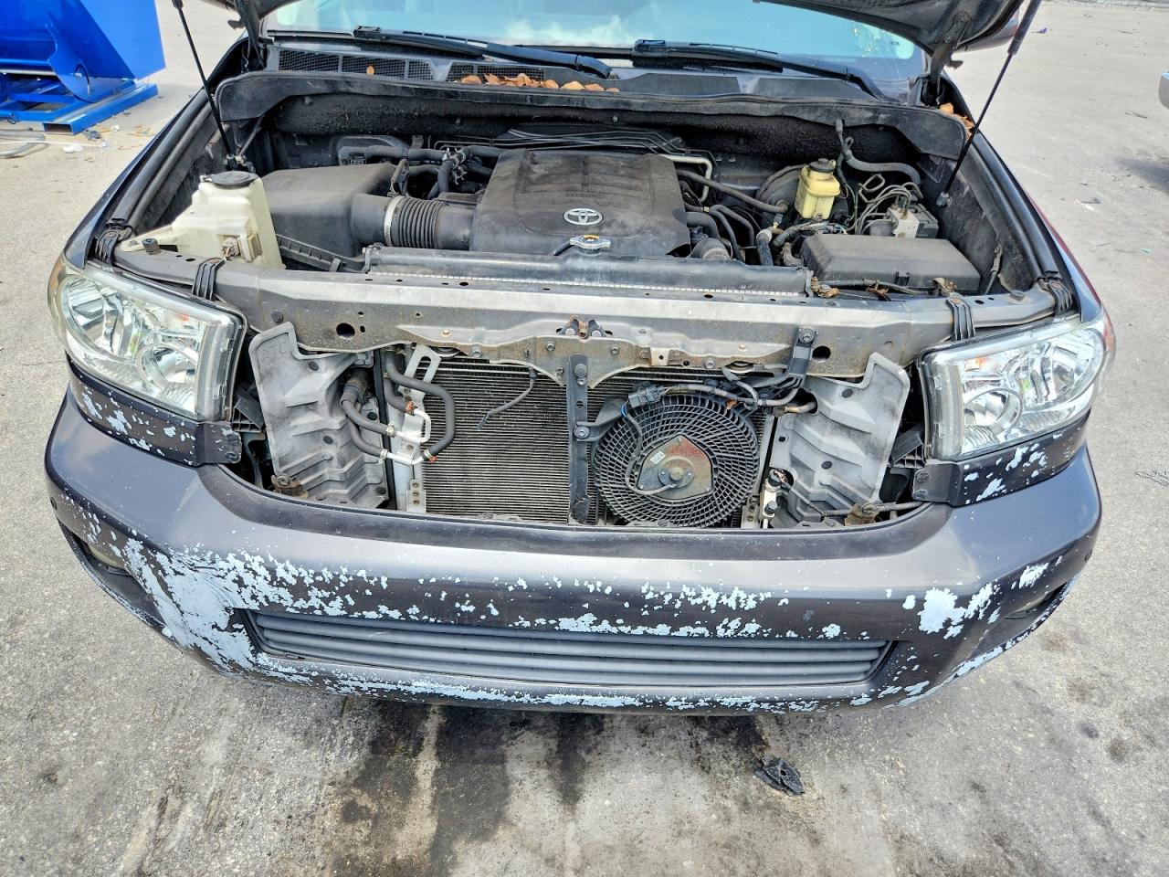 2011 Toyota Sequoia Limited Серый vin: 5TDJY5G10BS040474