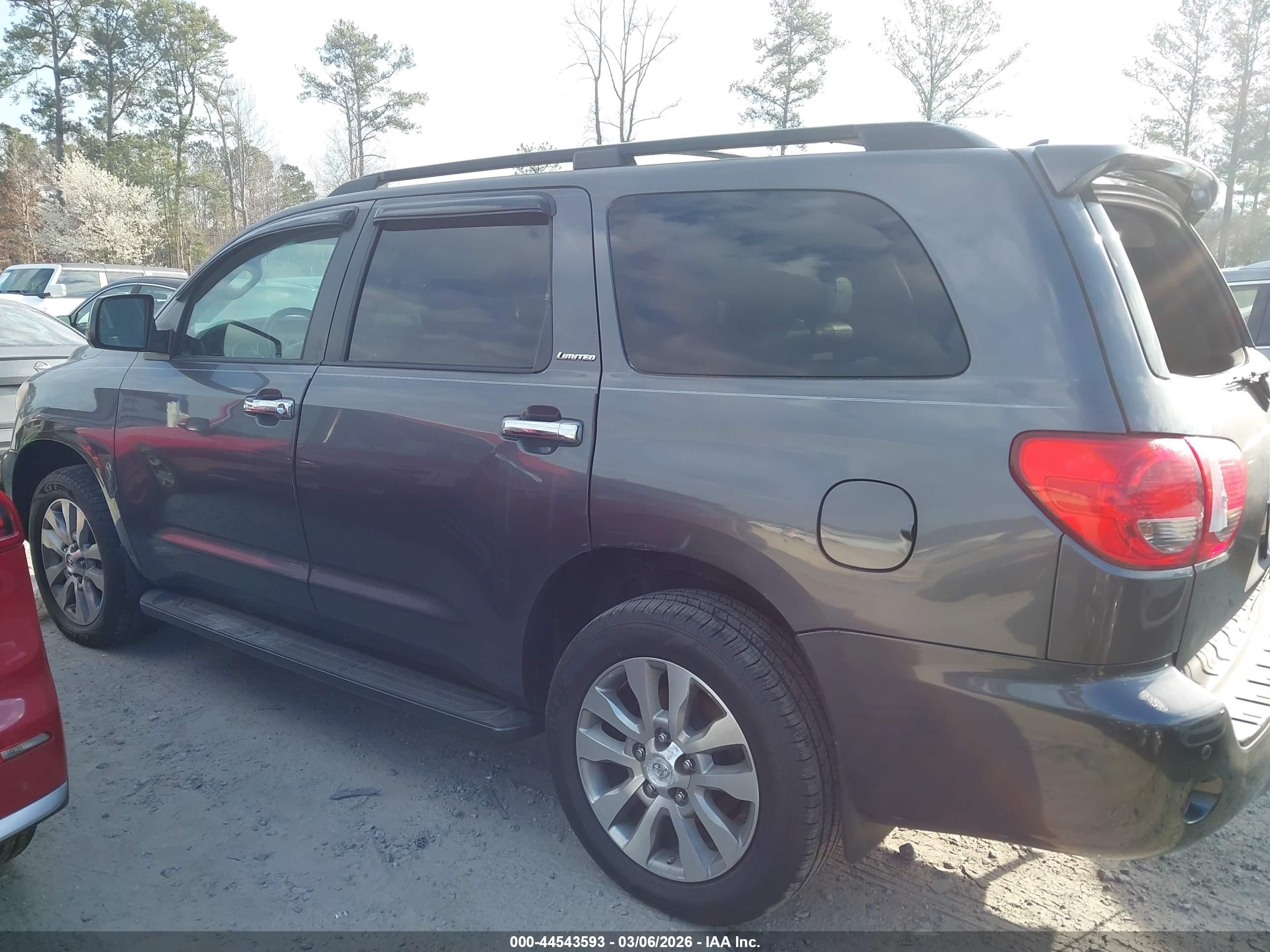 2012 Toyota Sequoia Limited 5.7l V8 Gray vin: 5TDJY5G11CS065336