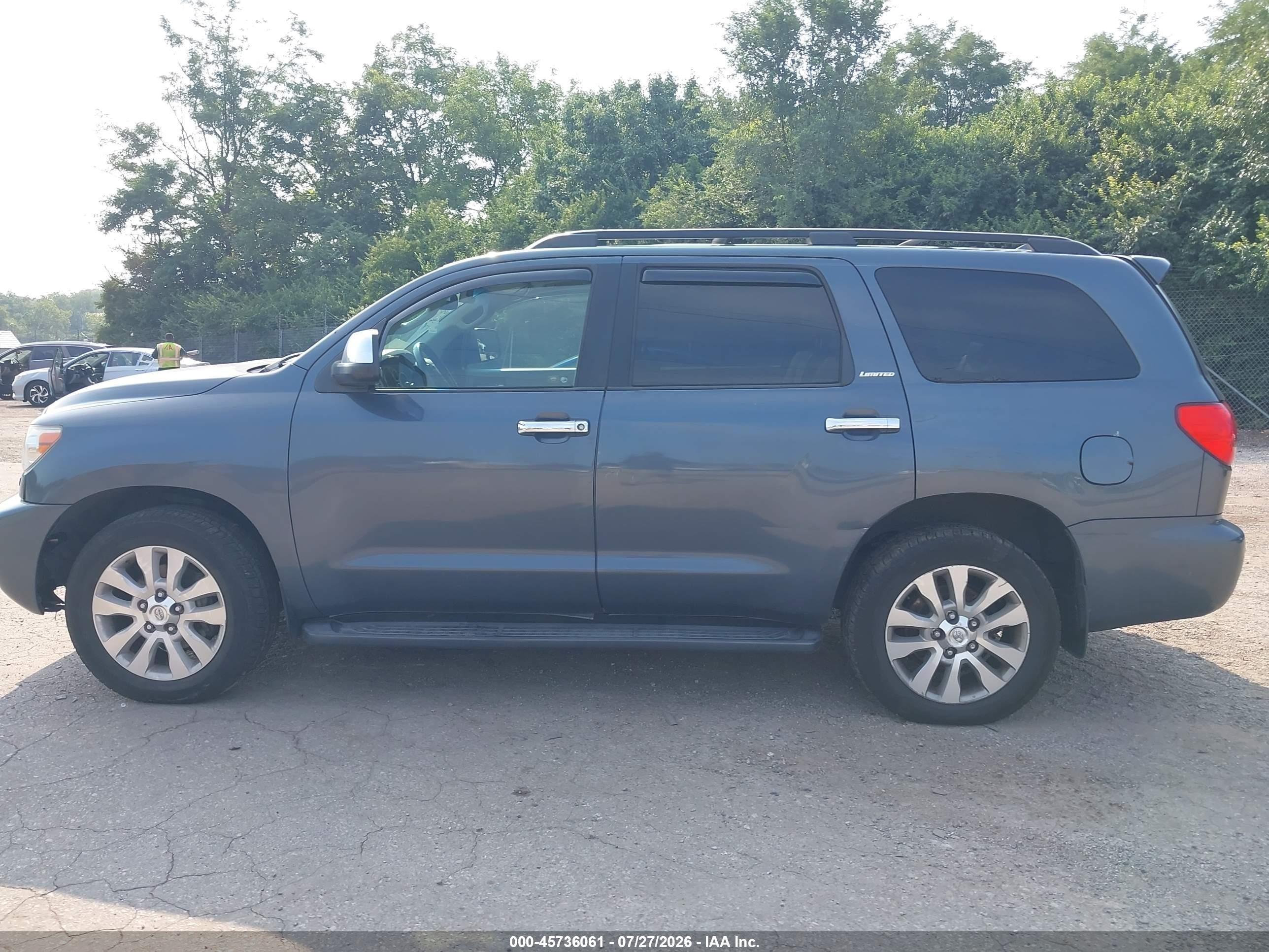 2010 Toyota Sequoia Limited 5.7l V8 Blue vin: 5TDJY5G13AS027877