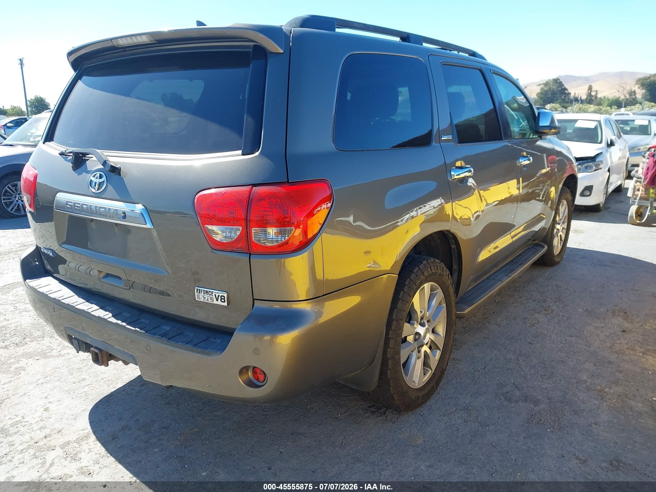 2010 Toyota Sequoia Limited 5.7l V8 Brown vin: 5TDJY5G16AS033284
