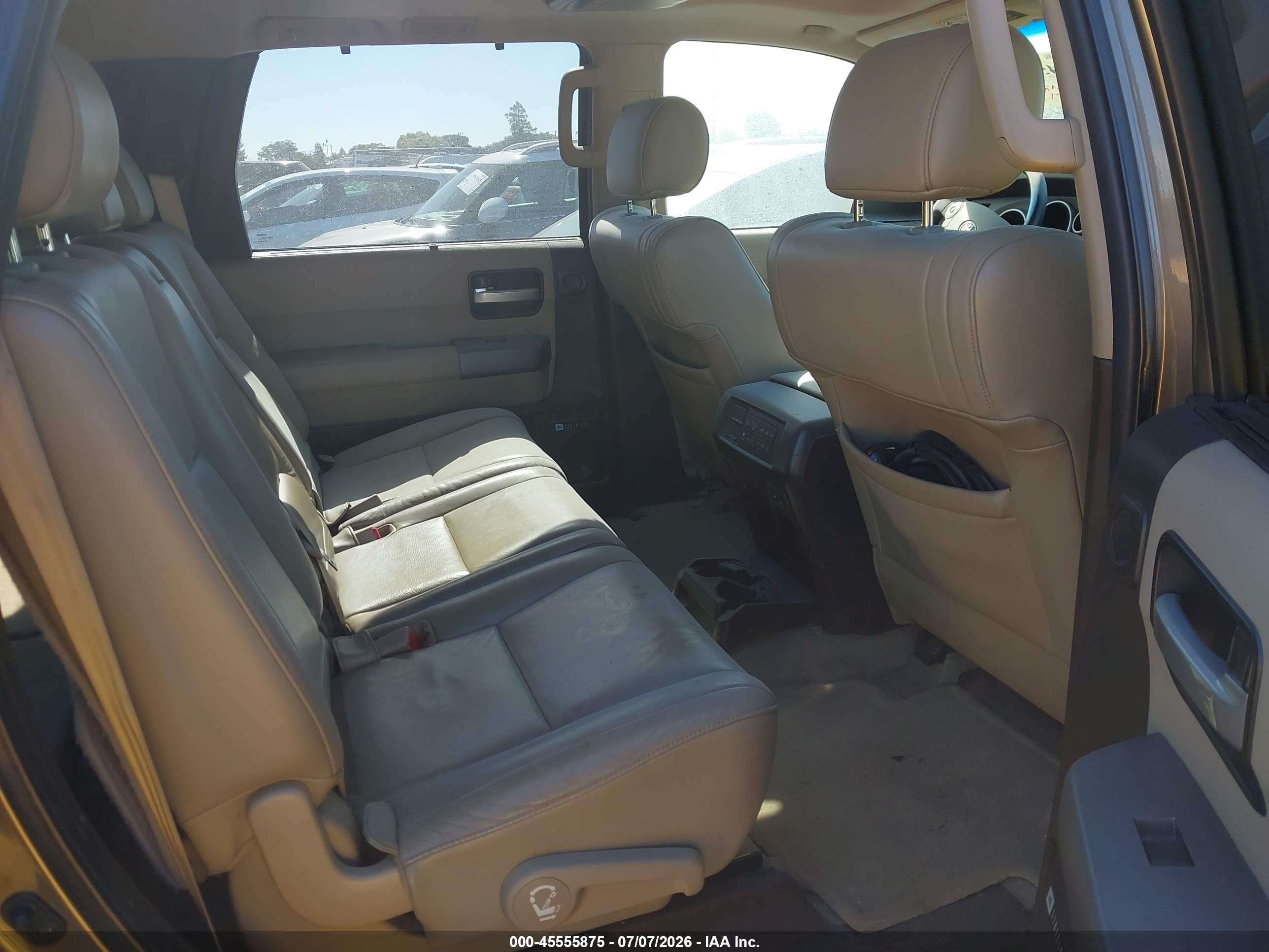 2010 Toyota Sequoia Limited 5.7l V8 Brown vin: 5TDJY5G16AS033284