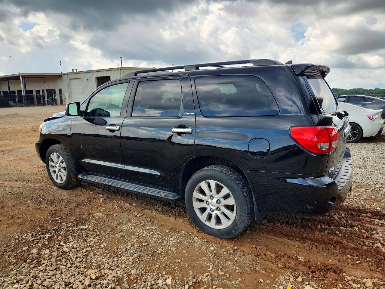 2010 Toyota Sequoia Limited Black vin: 5TDJY5G17AS039255