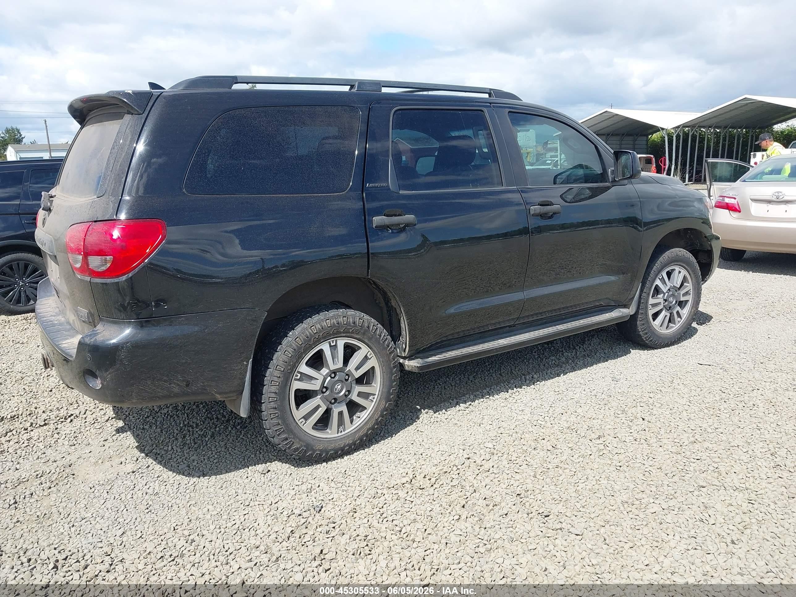 2010 Toyota Sequoia Limited 5.7l V8 Black vin: 5TDJY5G17AS039742