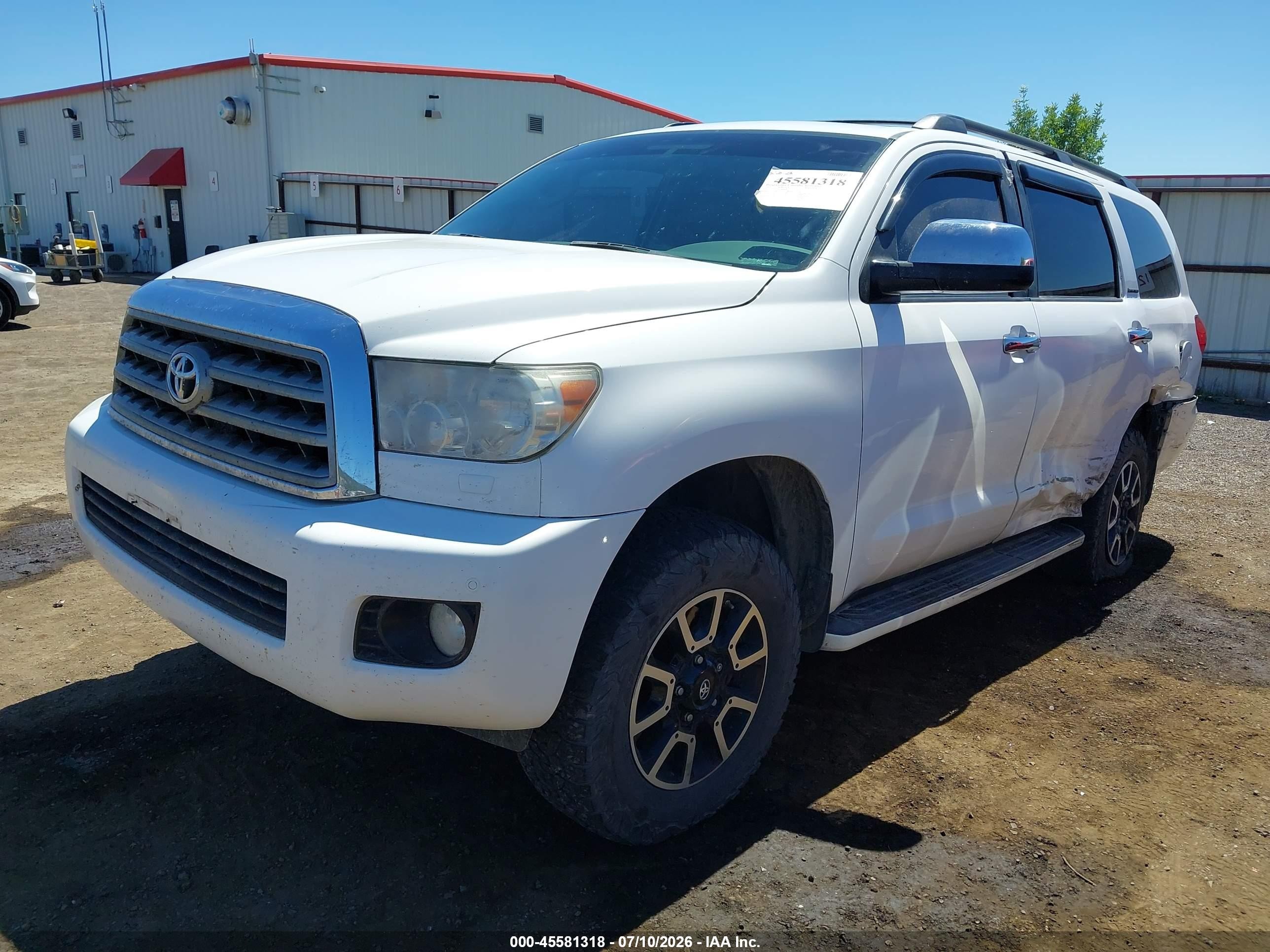 2012 Toyota Sequoia Limited 5.7l V8 Белый vin: 5TDJY5G17CS066281