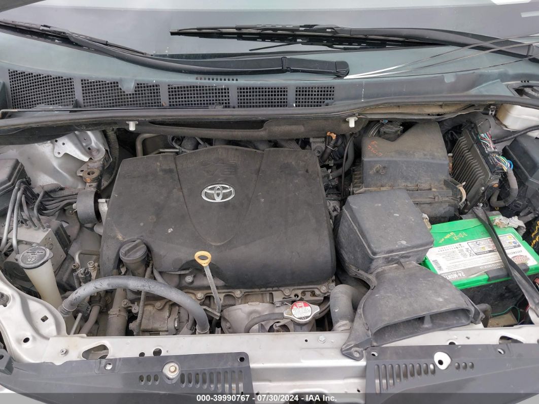 2020 Toyota Sienna Le Silver vin: 5TDJZ3DC1LS251112