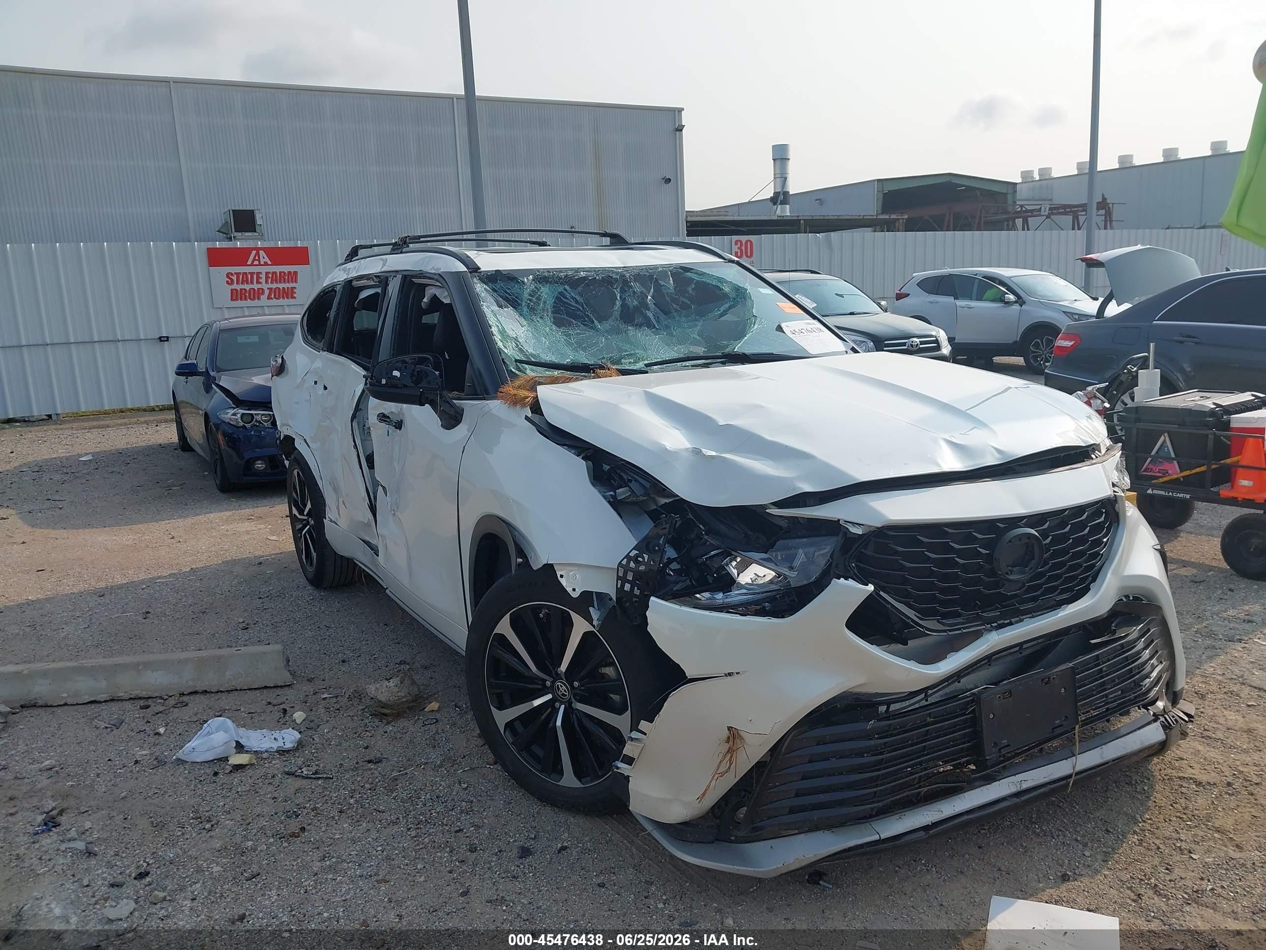 2021 Toyota Highlander Xse Белый vin: 5TDJZRAH4MS077993