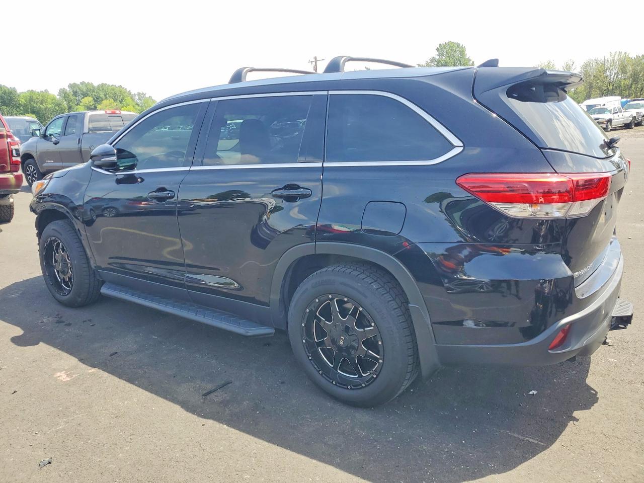 2019 Toyota Highlander Xle Black vin: 5TDJZRFH2KS948234