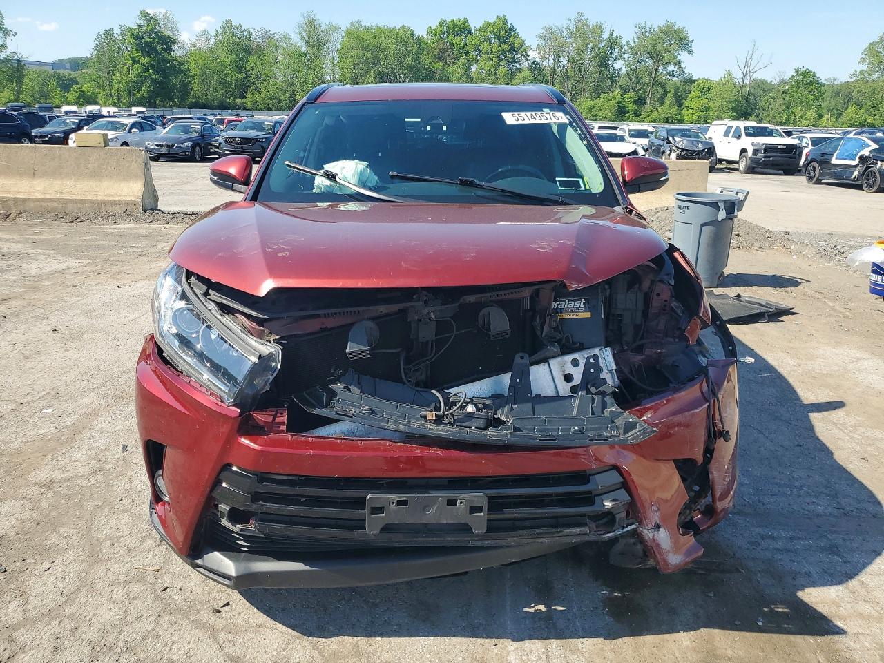 2018 Toyota Highlander Se Red vin: 5TDJZRFH3JS805162