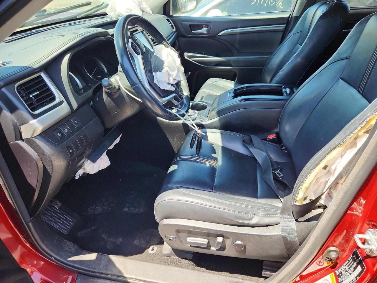 2018 Toyota Highlander Se Red vin: 5TDJZRFH3JS805162