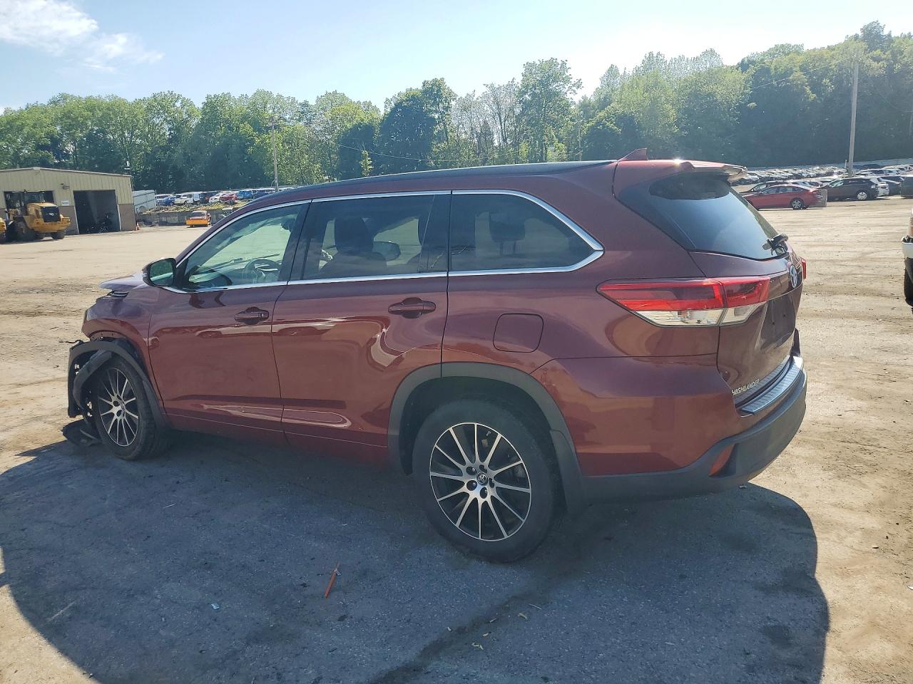2018 Toyota Highlander Se Red vin: 5TDJZRFH3JS805162