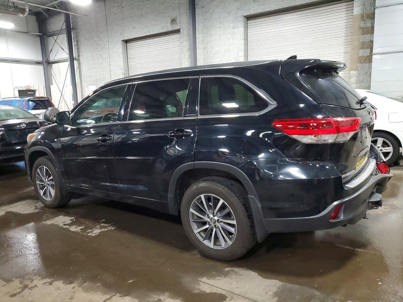 2017 Toyota Highlander Xle Black vin: 5TDJZRFH5HS379419