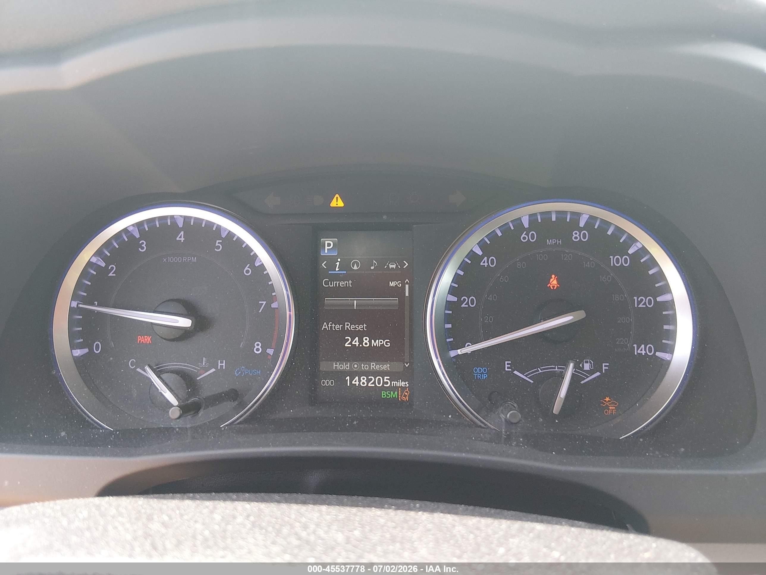 2019 Toyota Highlander Xle Silver vin: 5TDJZRFH6KS593357