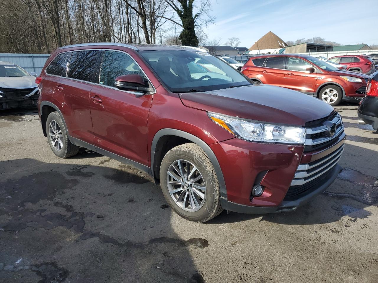 2019 Toyota Highlander Se Бордовый vin: 5TDJZRFH8KS929378