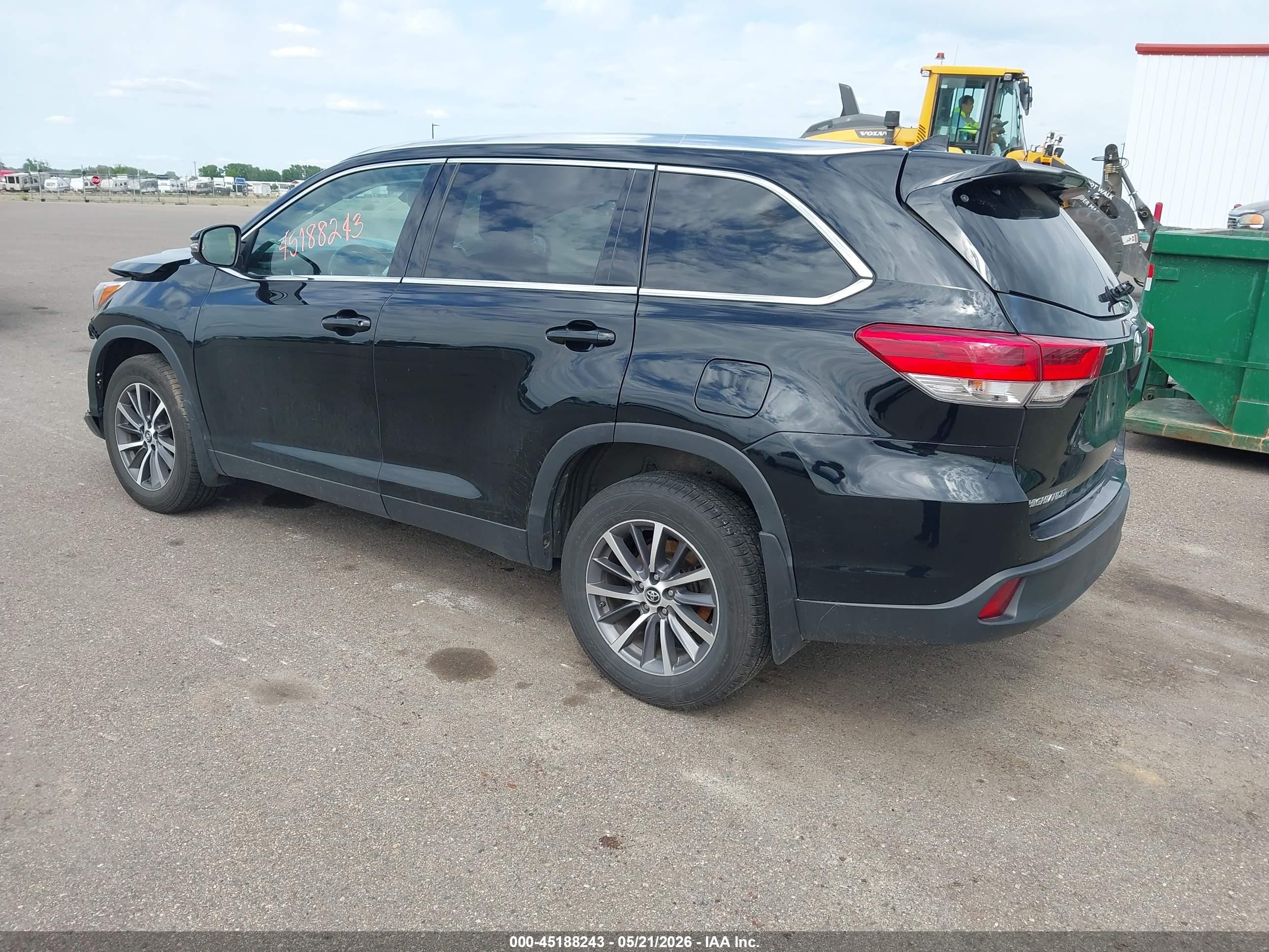 2019 Toyota Highlander Xle Black vin: 5TDJZRFH9KS604531