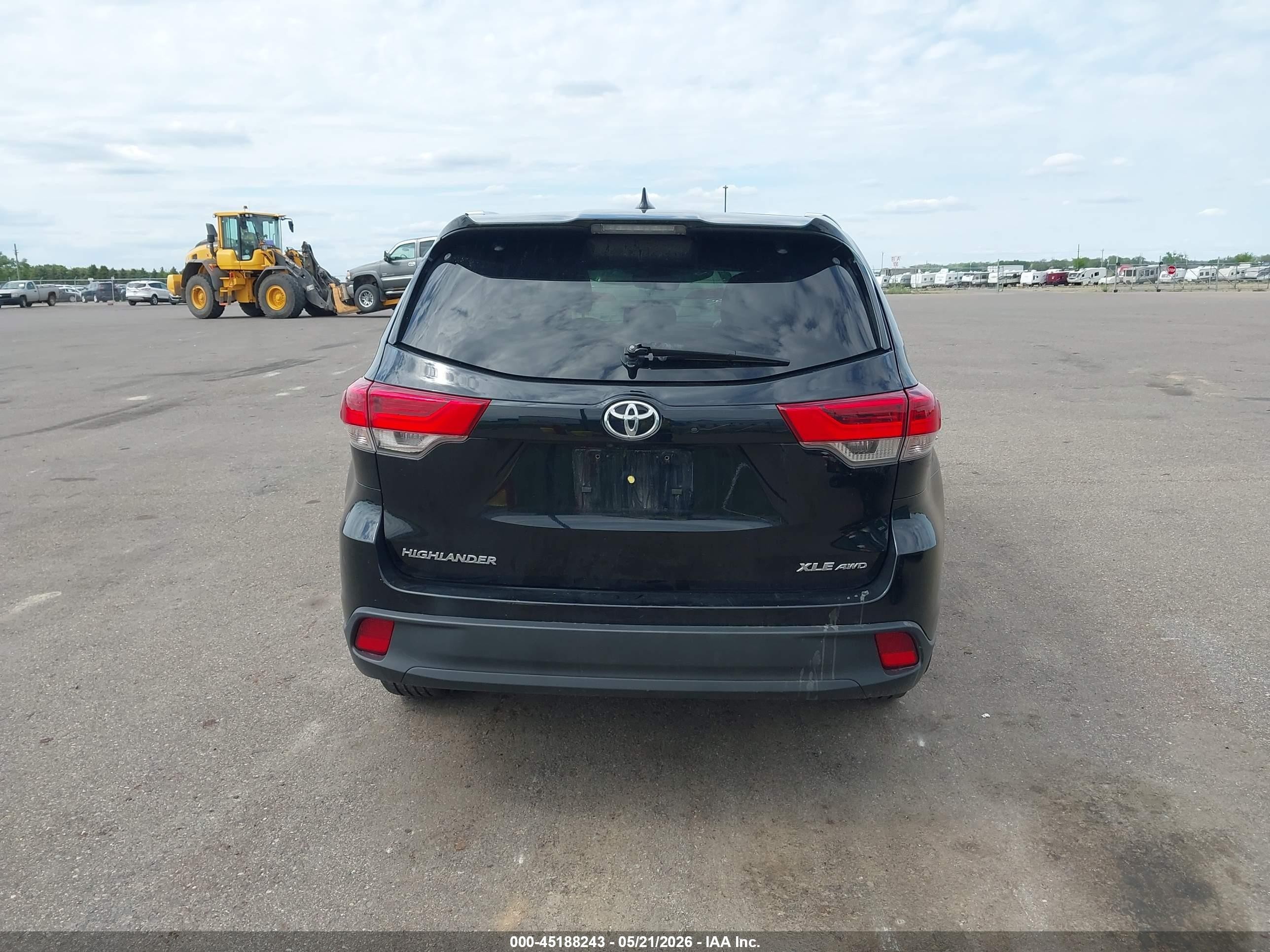 2019 Toyota Highlander Xle Black vin: 5TDJZRFH9KS604531