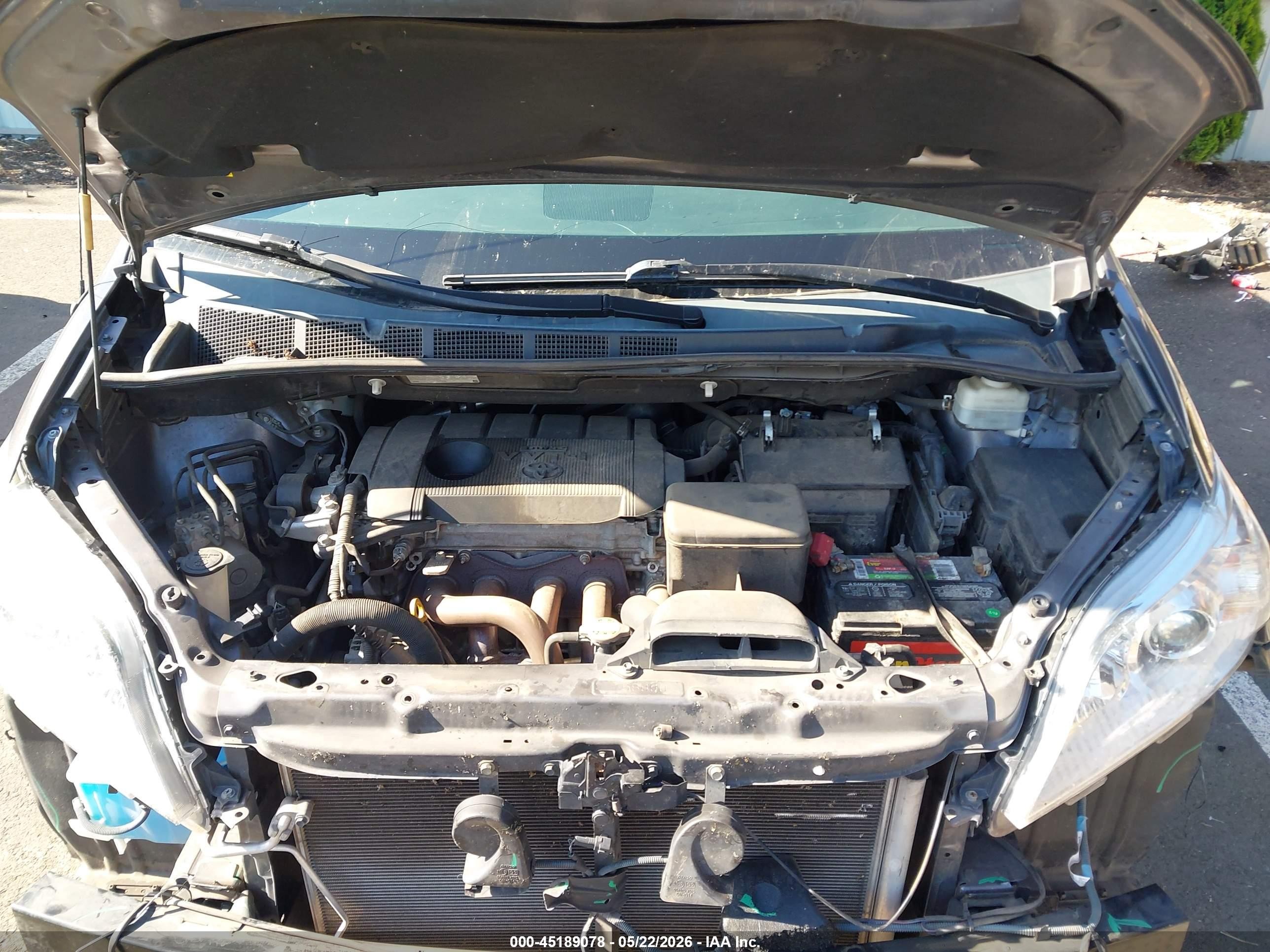2012 Toyota Sienna Le 8 Passenger Серый vin: 5TDKA3DC1CS010758