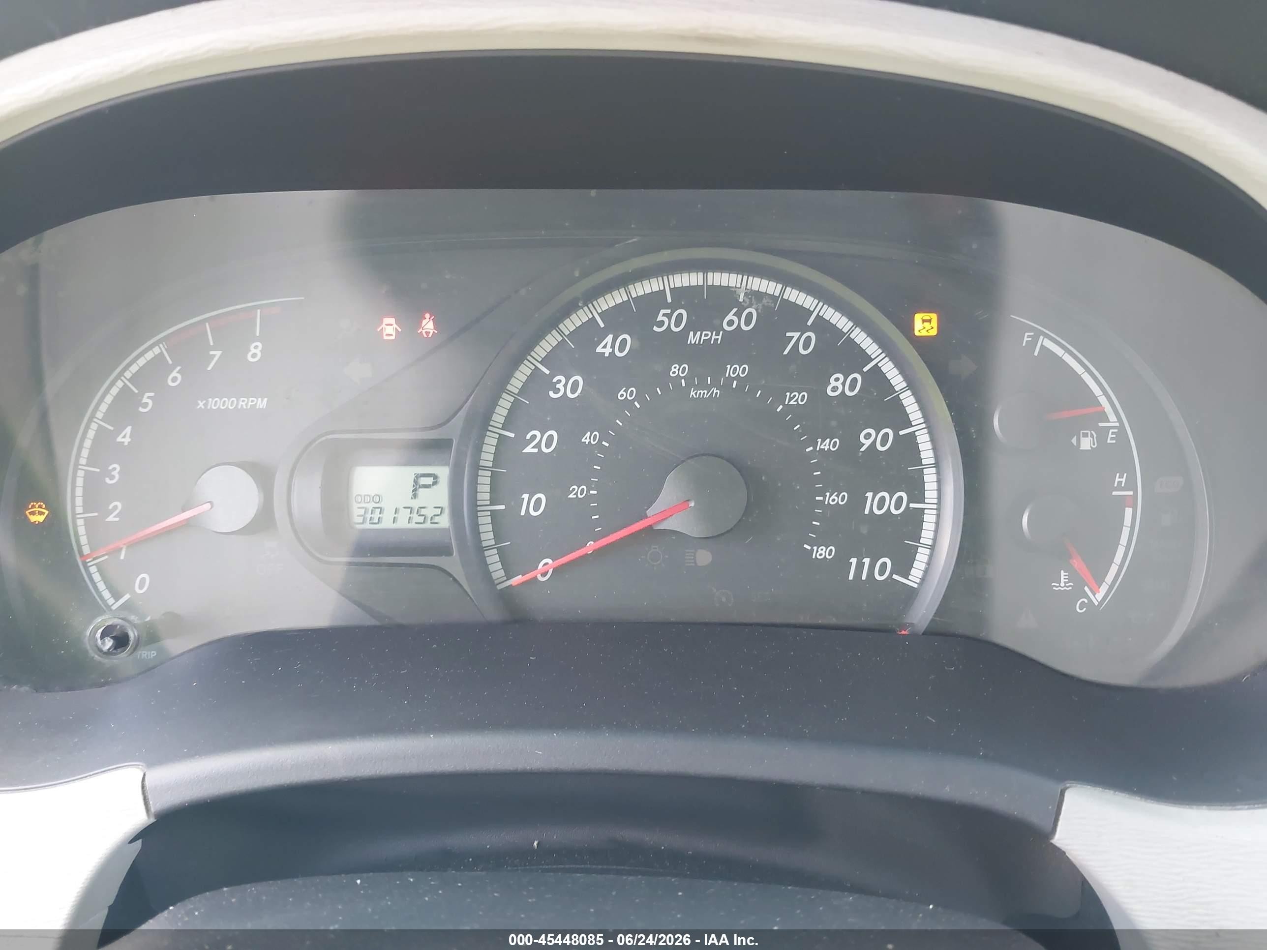 2011 Toyota Sienna   Синий vin: 5TDKA3DC7BS007748