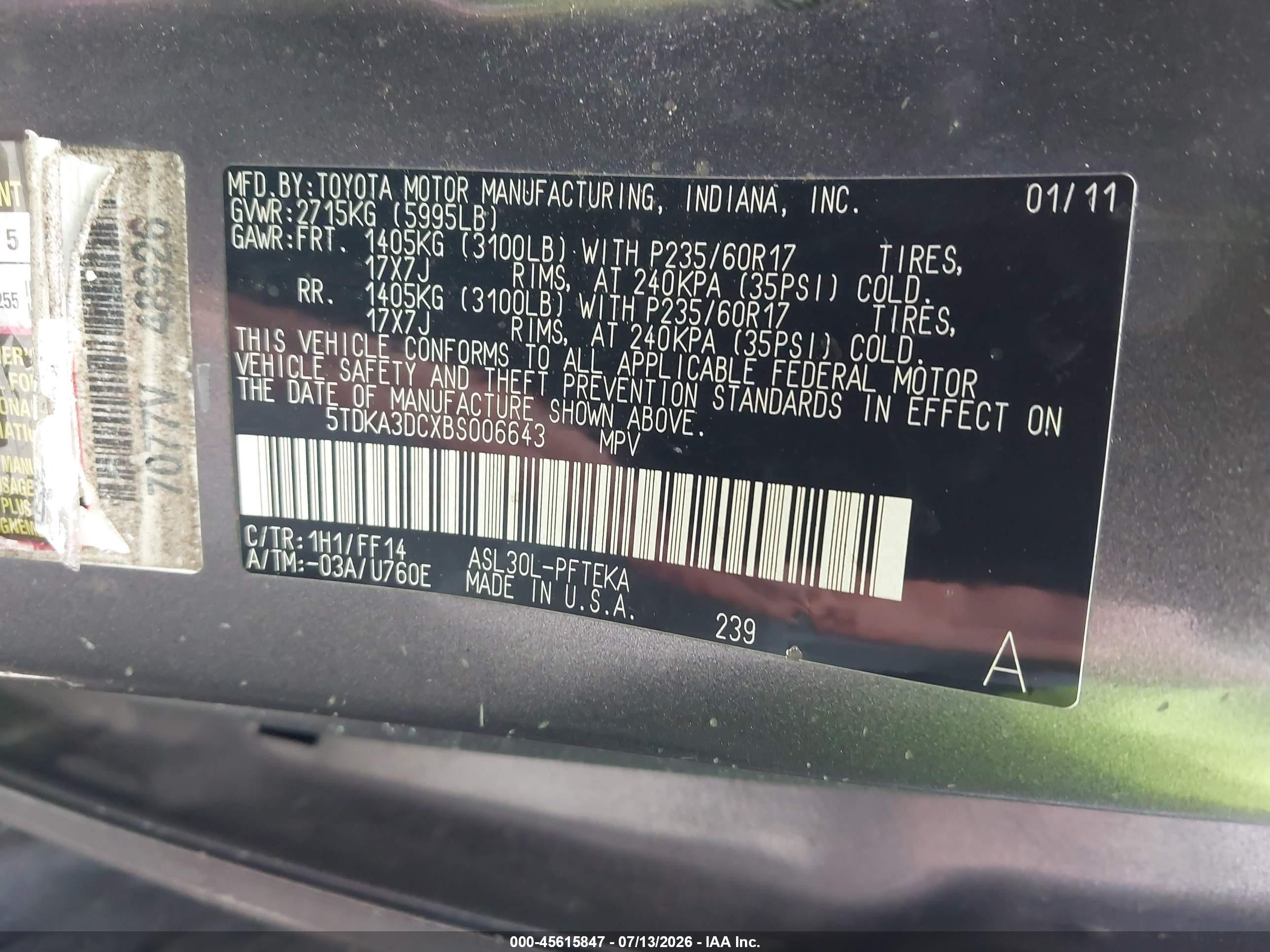 2011 Toyota Sienna   Gray vin: 5TDKA3DCXBS006643