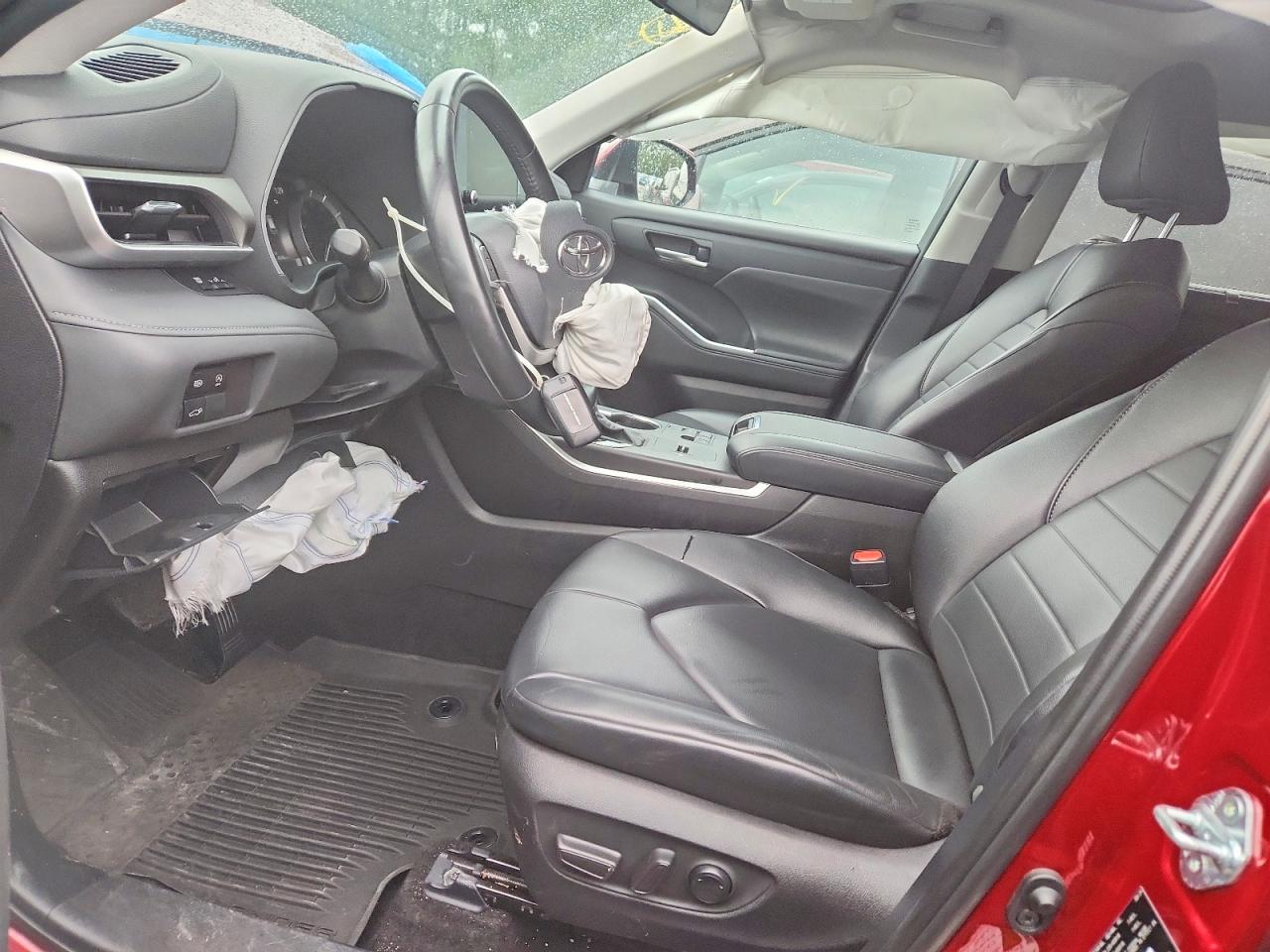 2024 Toyota Highlander Xle Red vin: 5TDKDRAH2RS548713