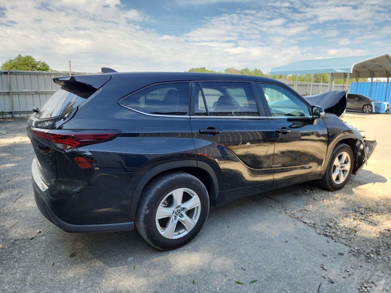 2025 Toyota Highlander Le Black vin: 5TDKDRAH2SS552184 Damage: Right Qtr Panel, Multiple Scratches Light, 5