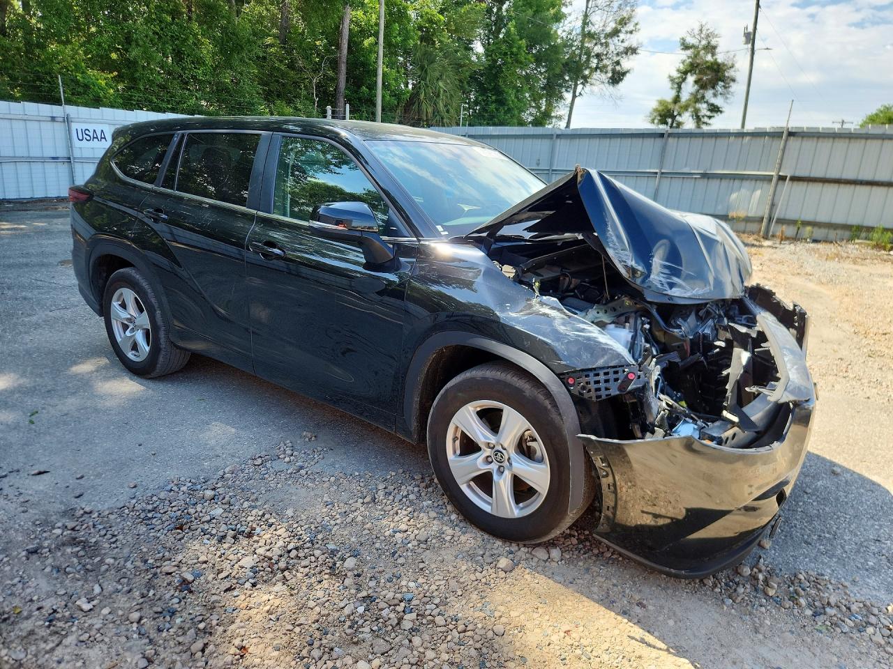 2025 Toyota Highlander Le Black vin: 5TDKDRAH2SS552184