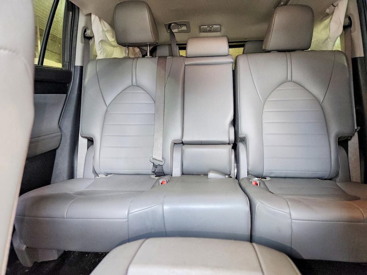 2023 Toyota Highlander Xle Gray vin: 5TDKDRAH3PS001110