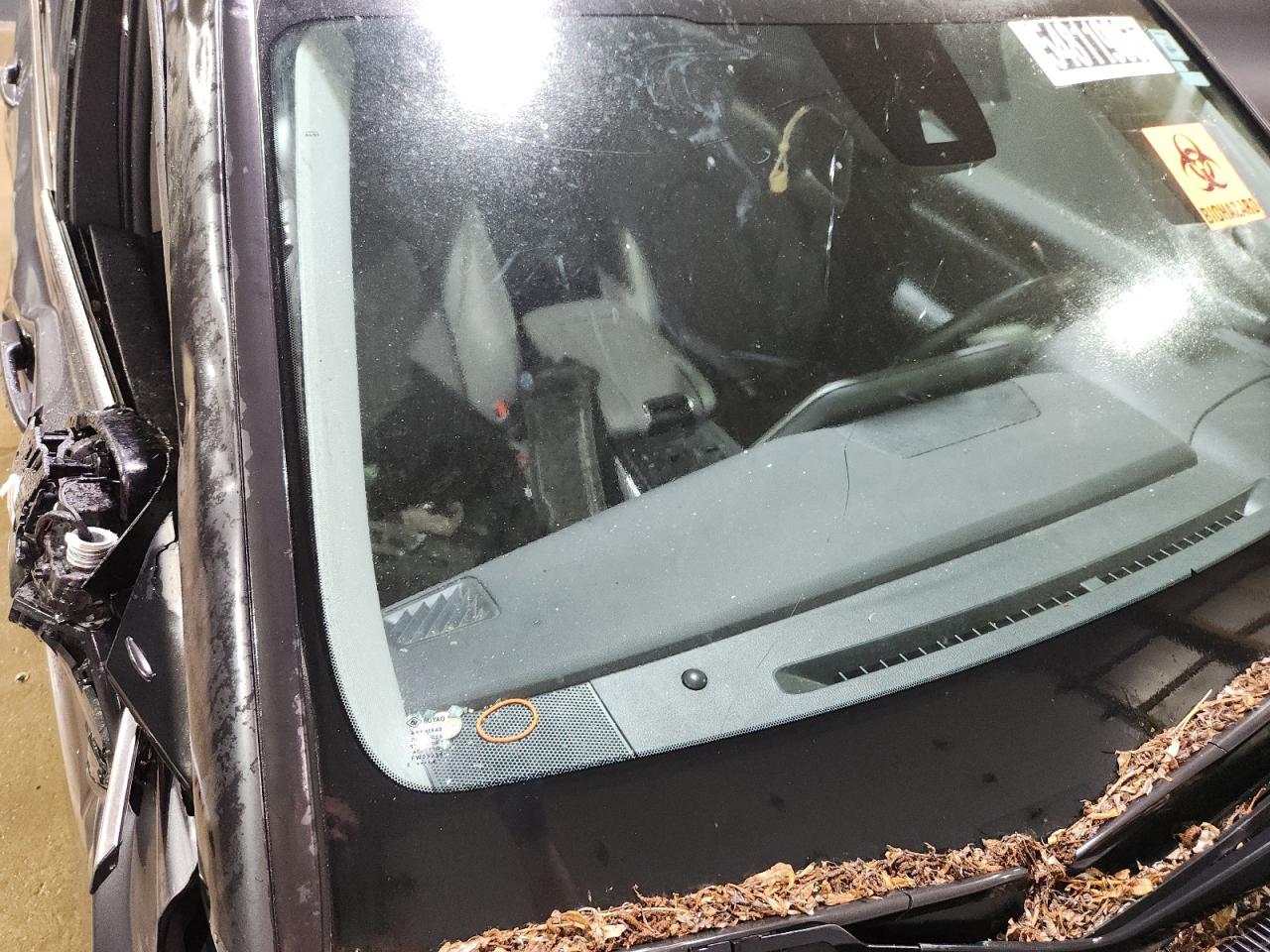 2023 Toyota Highlander Xle Gray vin: 5TDKDRAH3PS001110 Damage: Windshield, Broken, Replacement Required